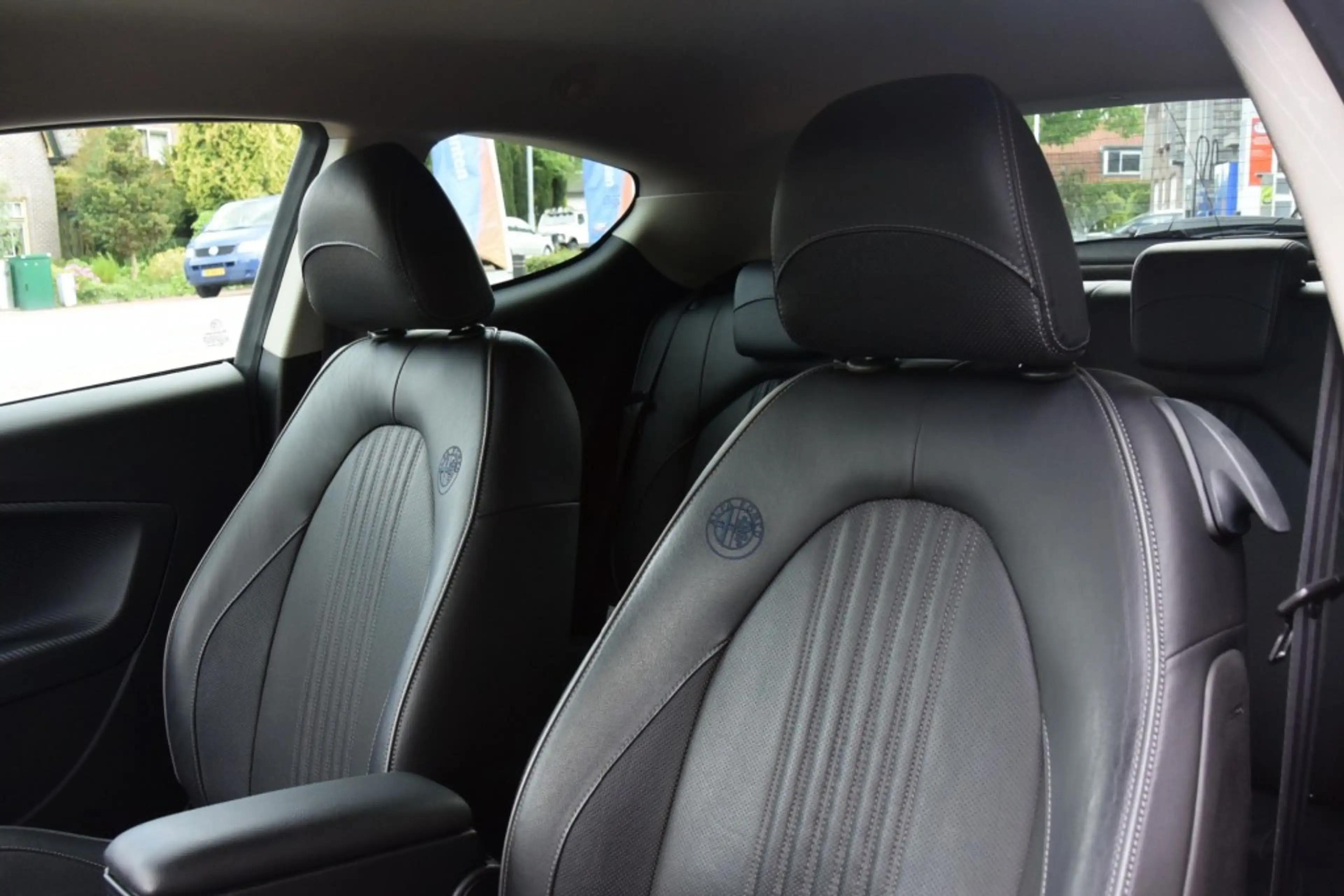 Alfa Romeo MiTo 0.9 T. AIR ESCLUSIVO — photo 11