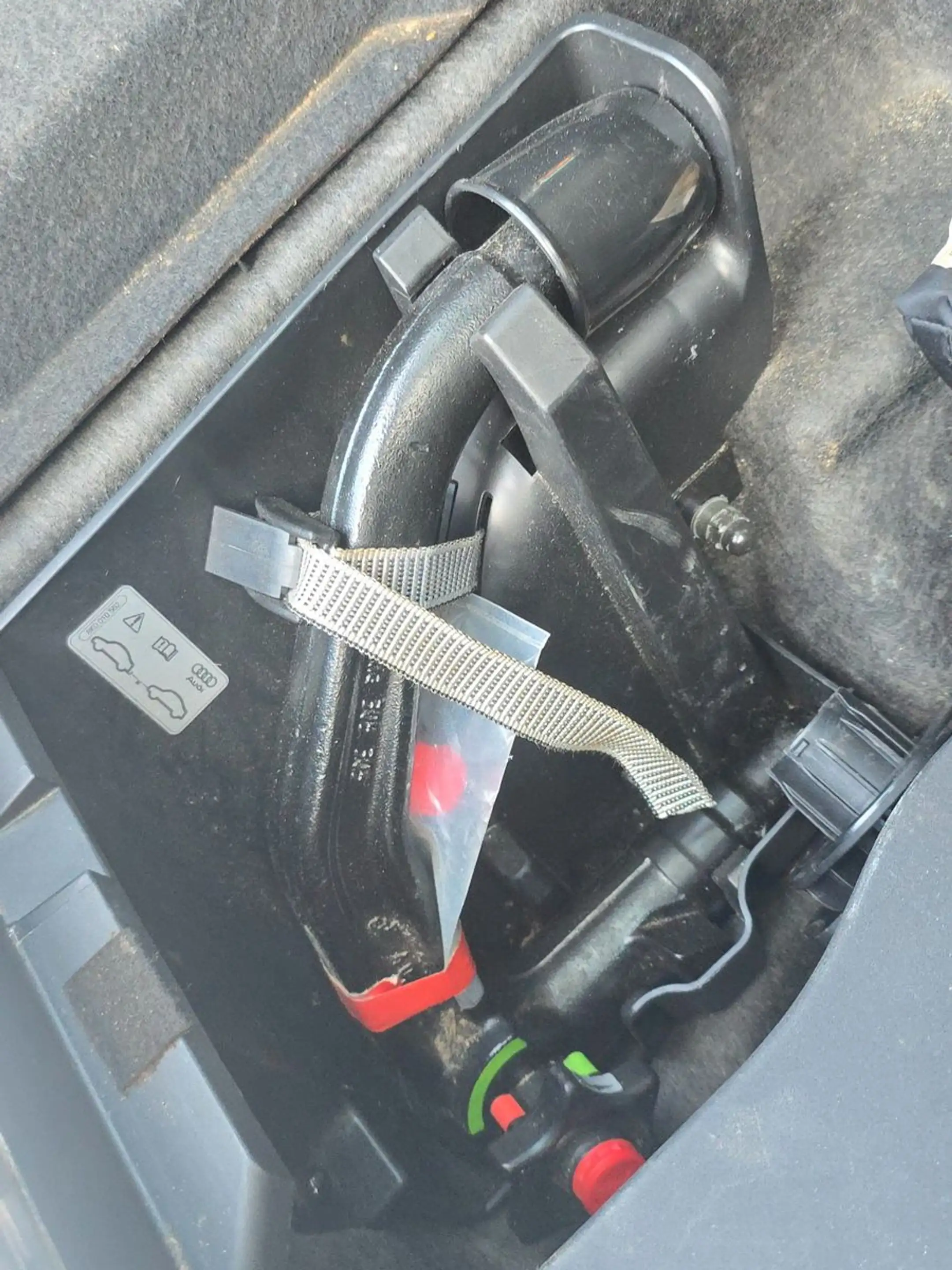 Audi A4 3.0 TDI quattro Attraction Avant — photo 9