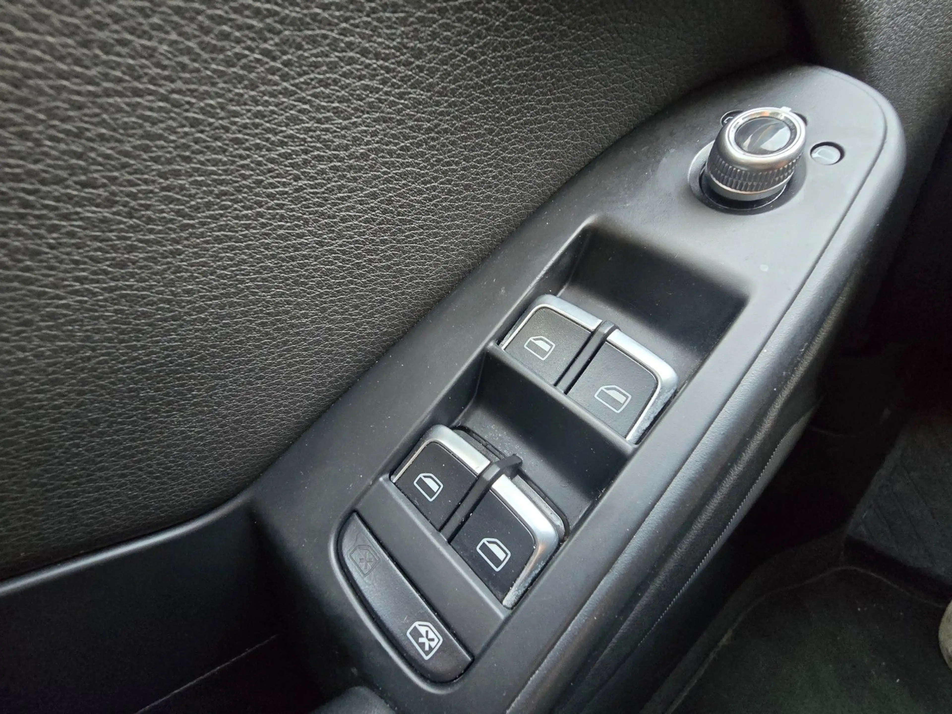 Audi A4 3.0 TDI quattro Attraction Avant — photo 11