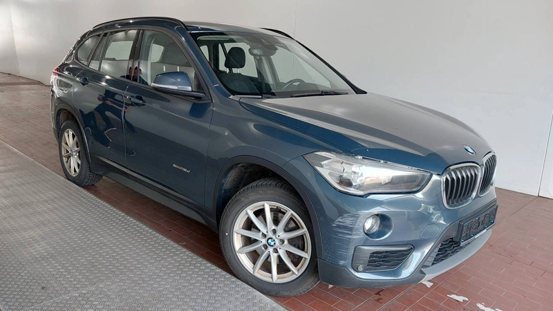 BMW X1 sDrive 18 d Advantage — photo 2