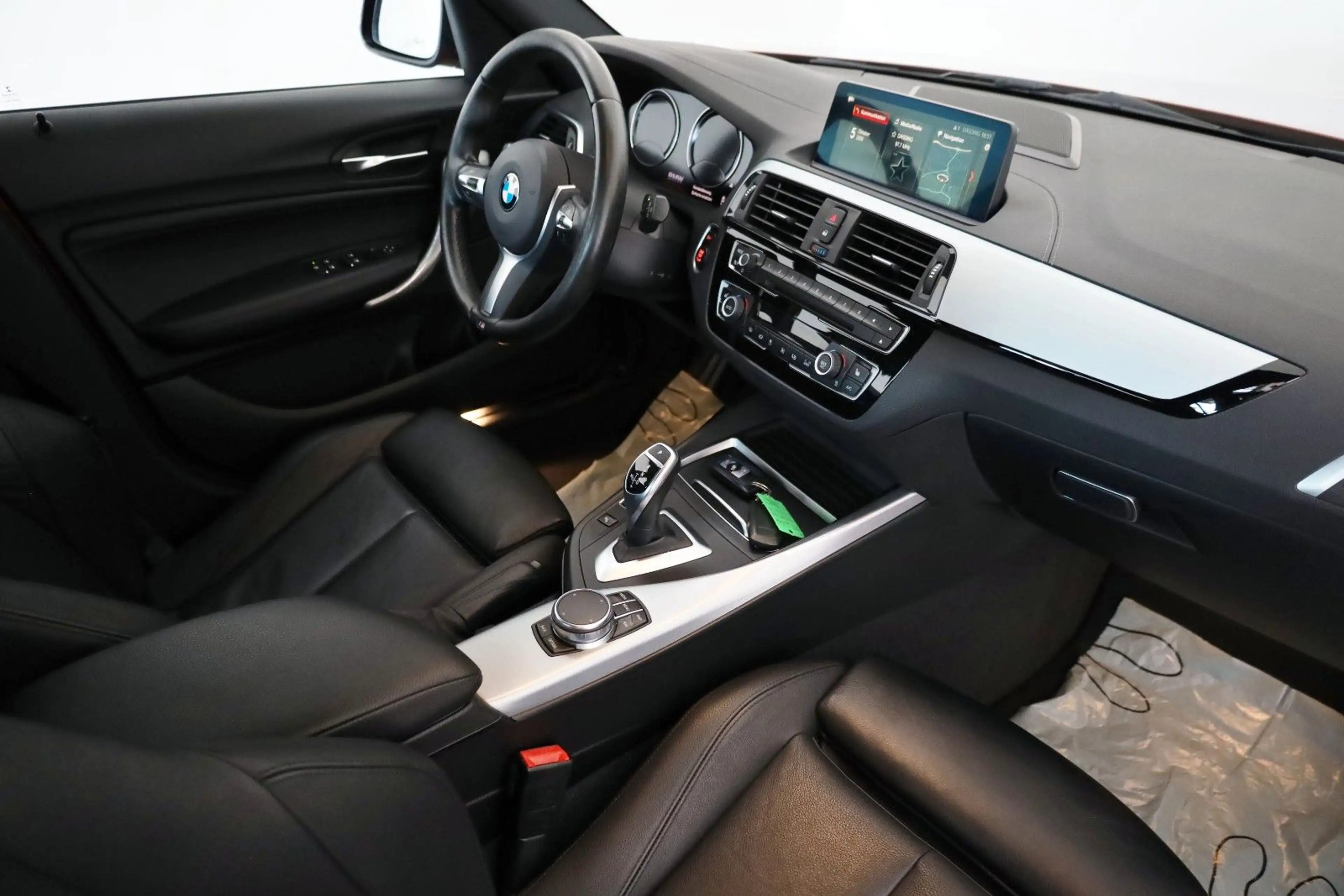 BMW 125 i M Sport 5T Leder,Navi,LED,SH,Park Assistent — photo 3