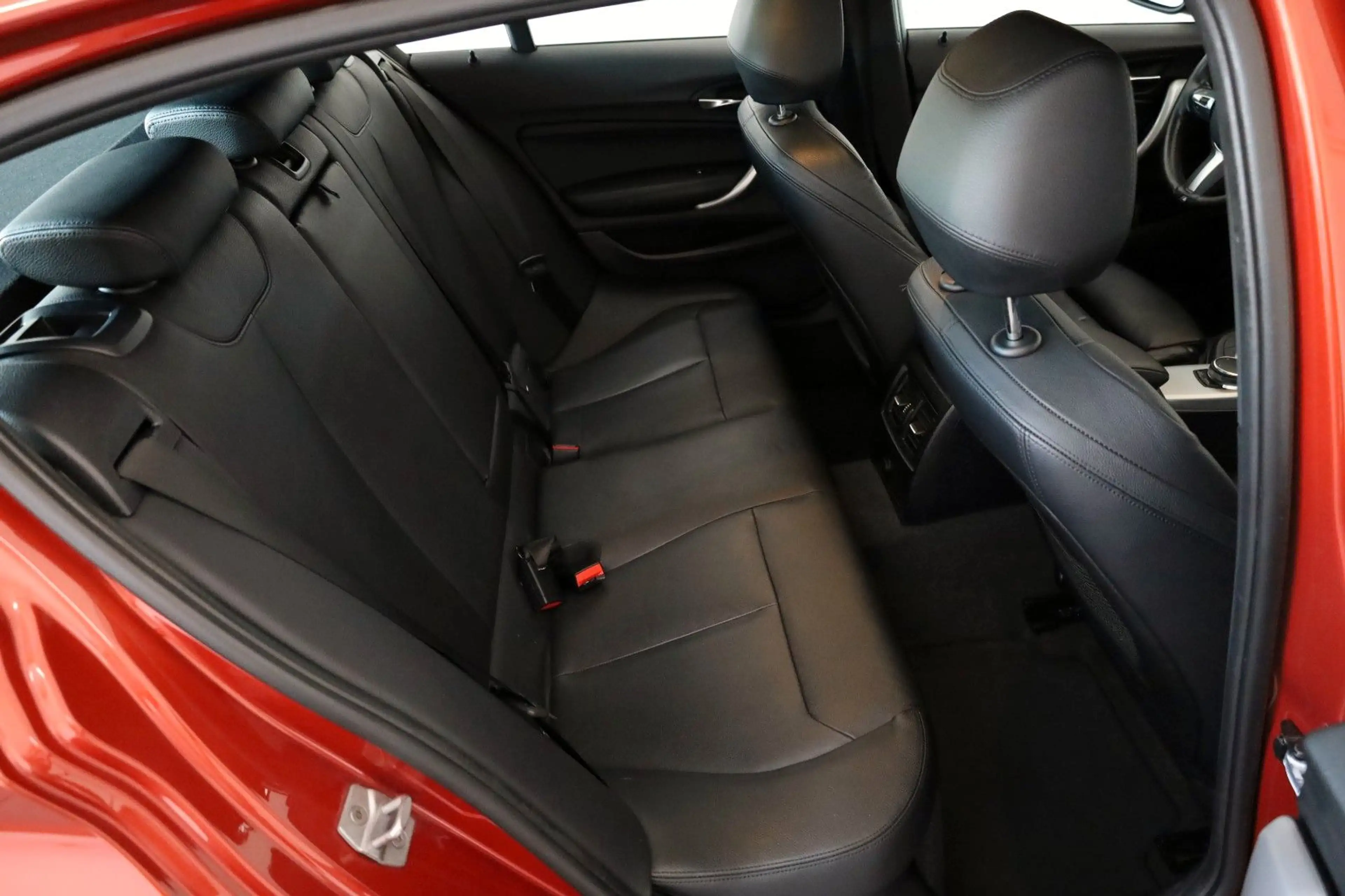 BMW 125 i M Sport 5T Leder,Navi,LED,SH,Park Assistent — photo 6