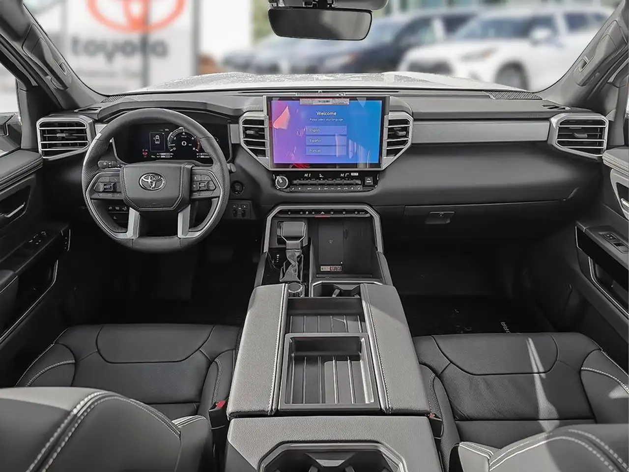 Toyota Tundra снимка Toyota Tundra