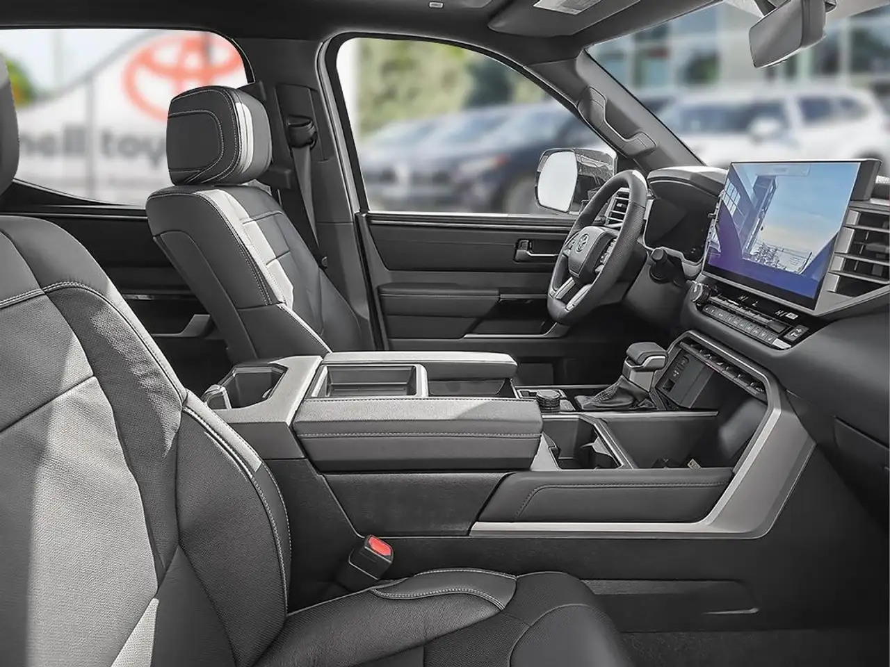 Toyota Tundra снимка Toyota Tundra