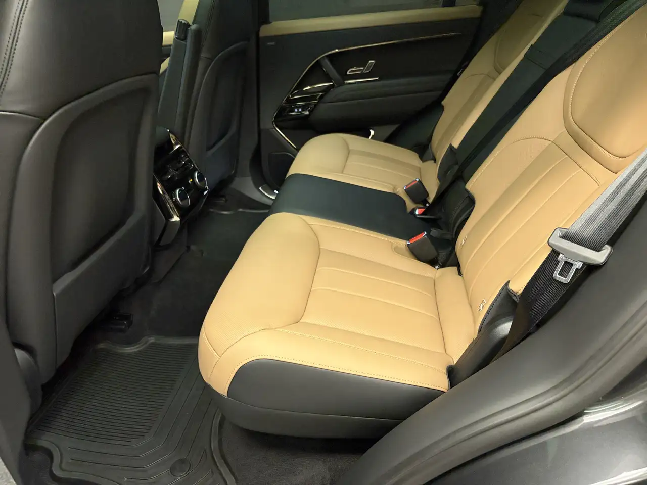 Land Rover Range Rover Sport fotografie Land Rover Range Rover Sport