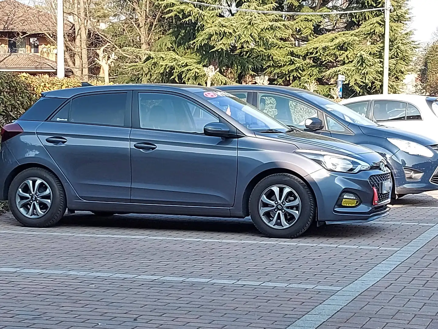 Hyundai i20 i20 II 20185p 1.2 mpi Advanced 75cv Grigio - 1