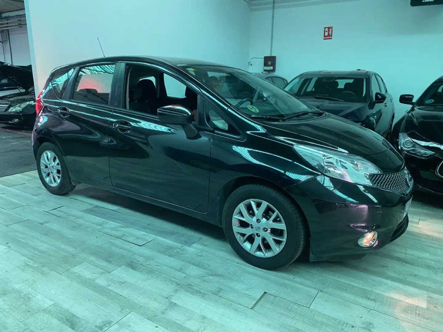 Nissan Note 1.5dCi Visia Schwarz - 2