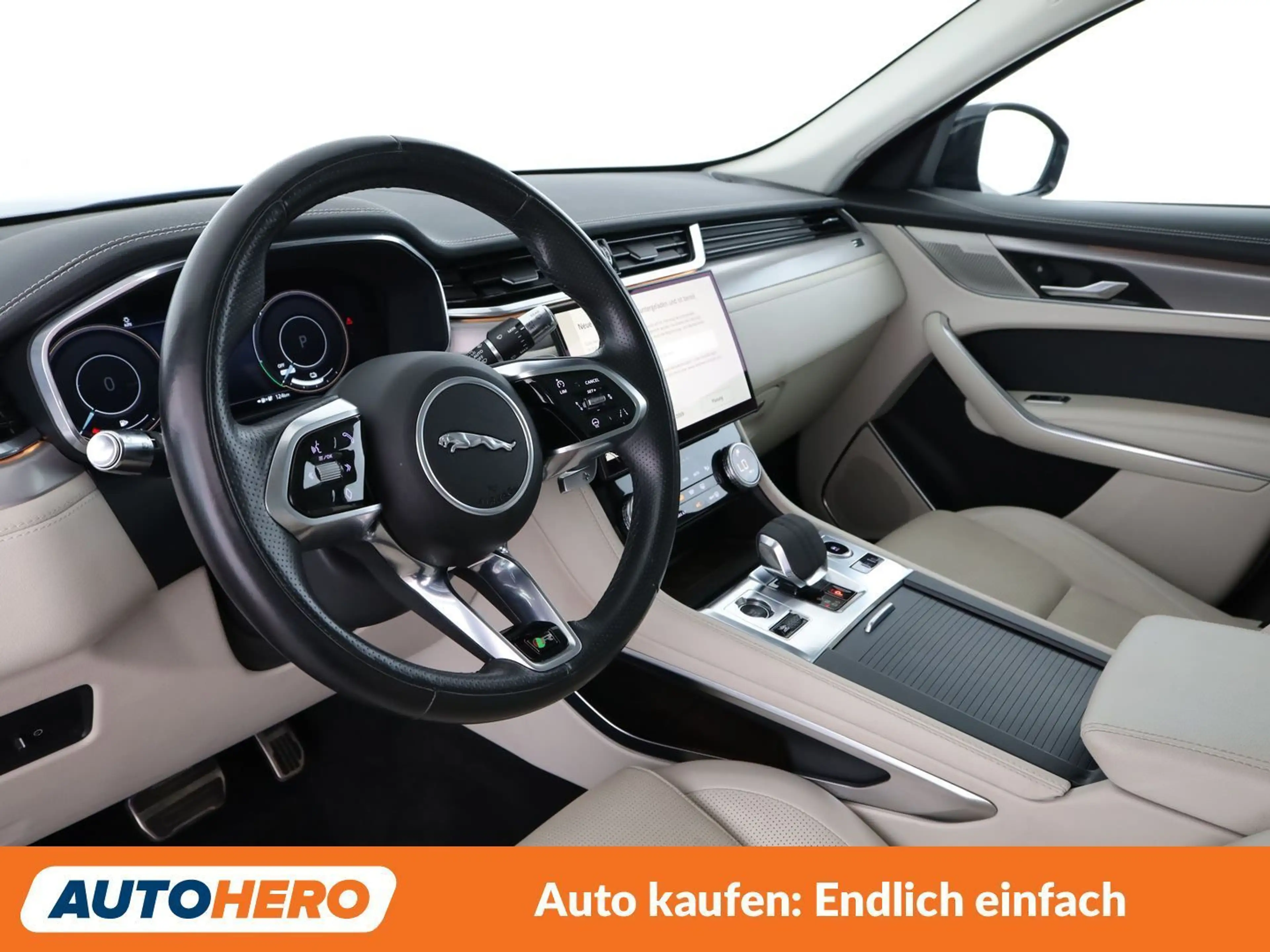 Jaguar F-Pace P400e Plug-in Hybrid R-Dynamic SE AWD — photo 11