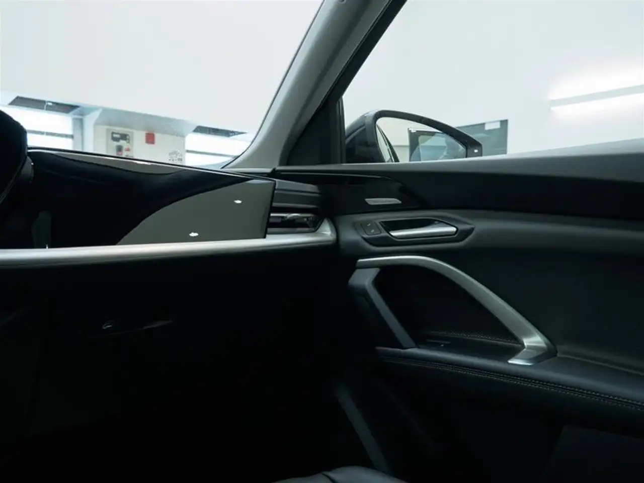 Audi Q5 снимка Audi Q5