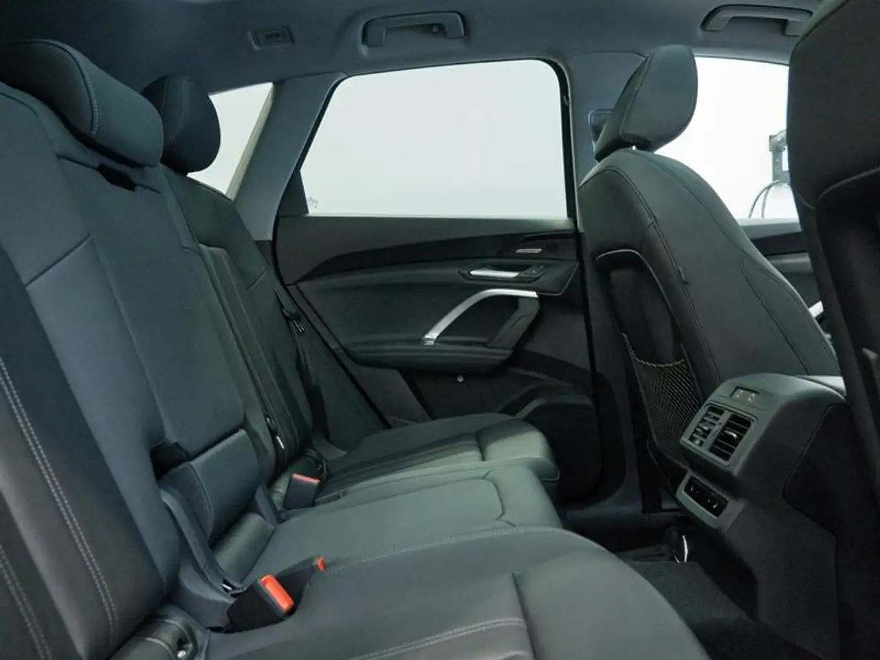 Audi Q5 снимка Audi Q5