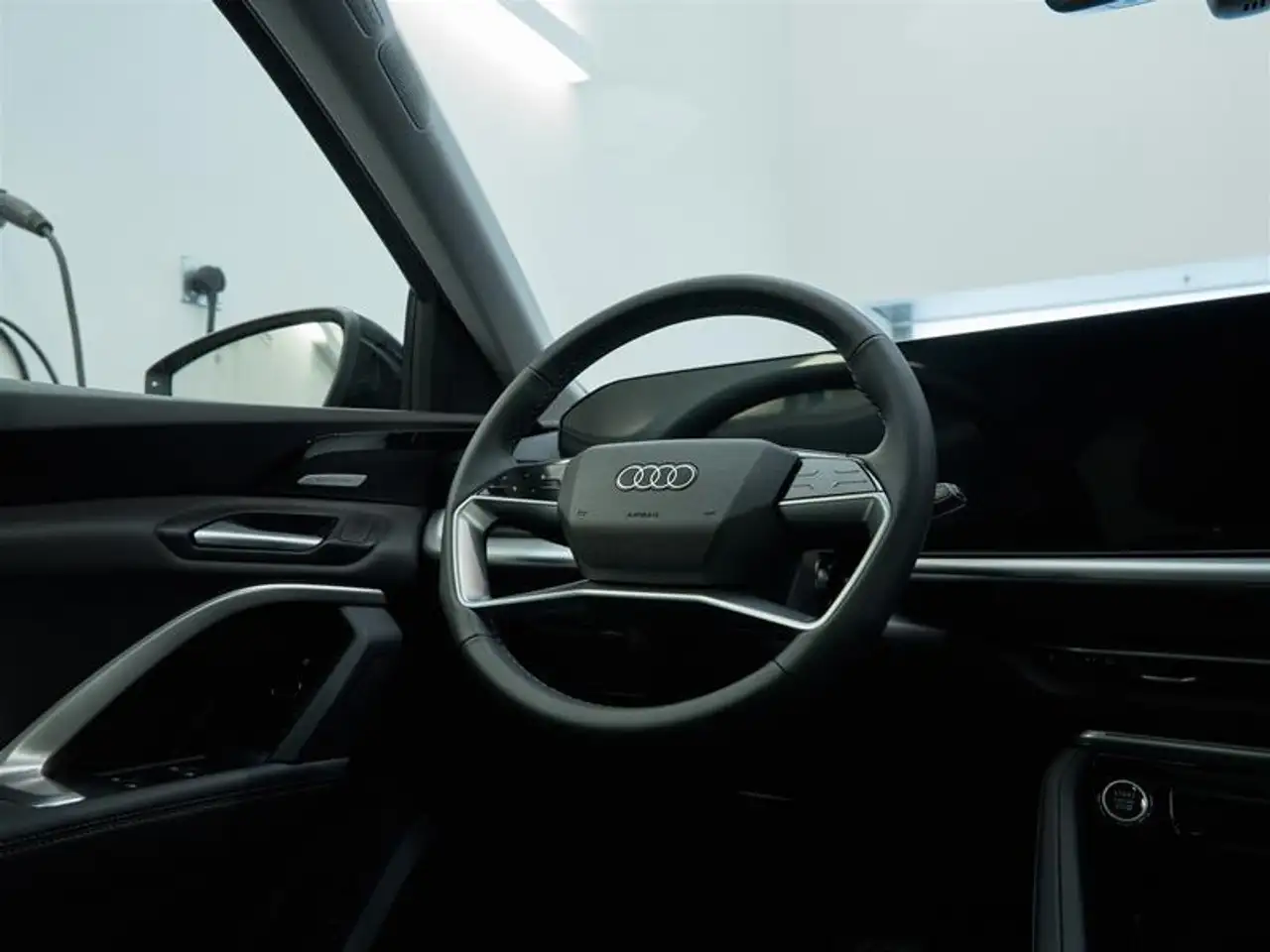 Audi Q5 снимка Audi Q5