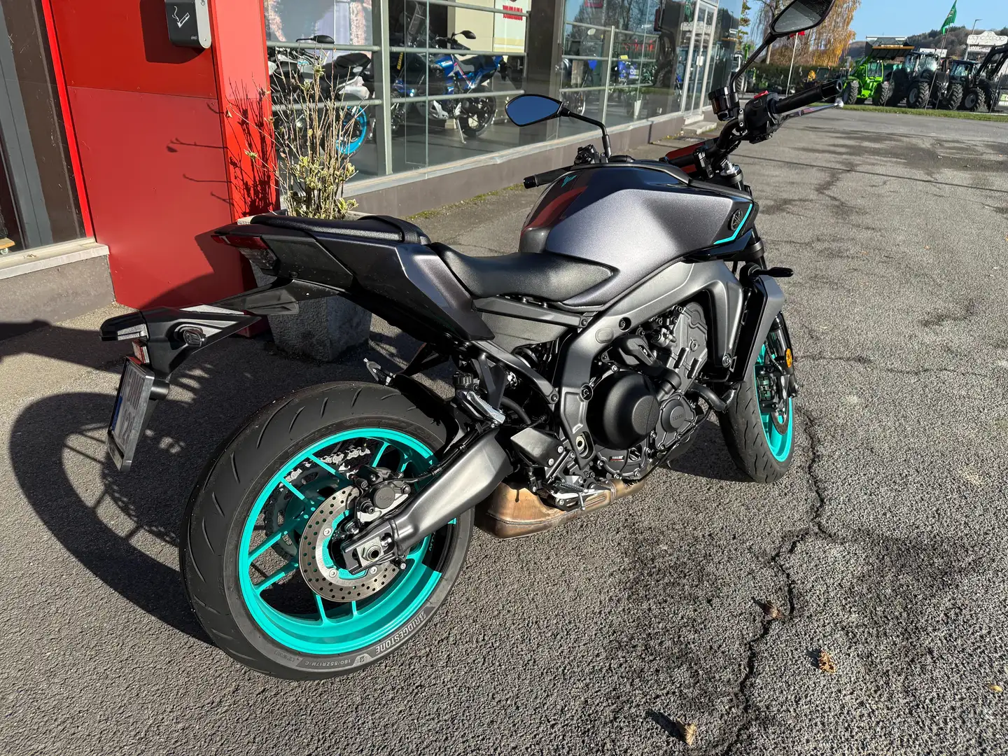 Yamaha MT-09 MT-09 Y-AMT Gris - 2