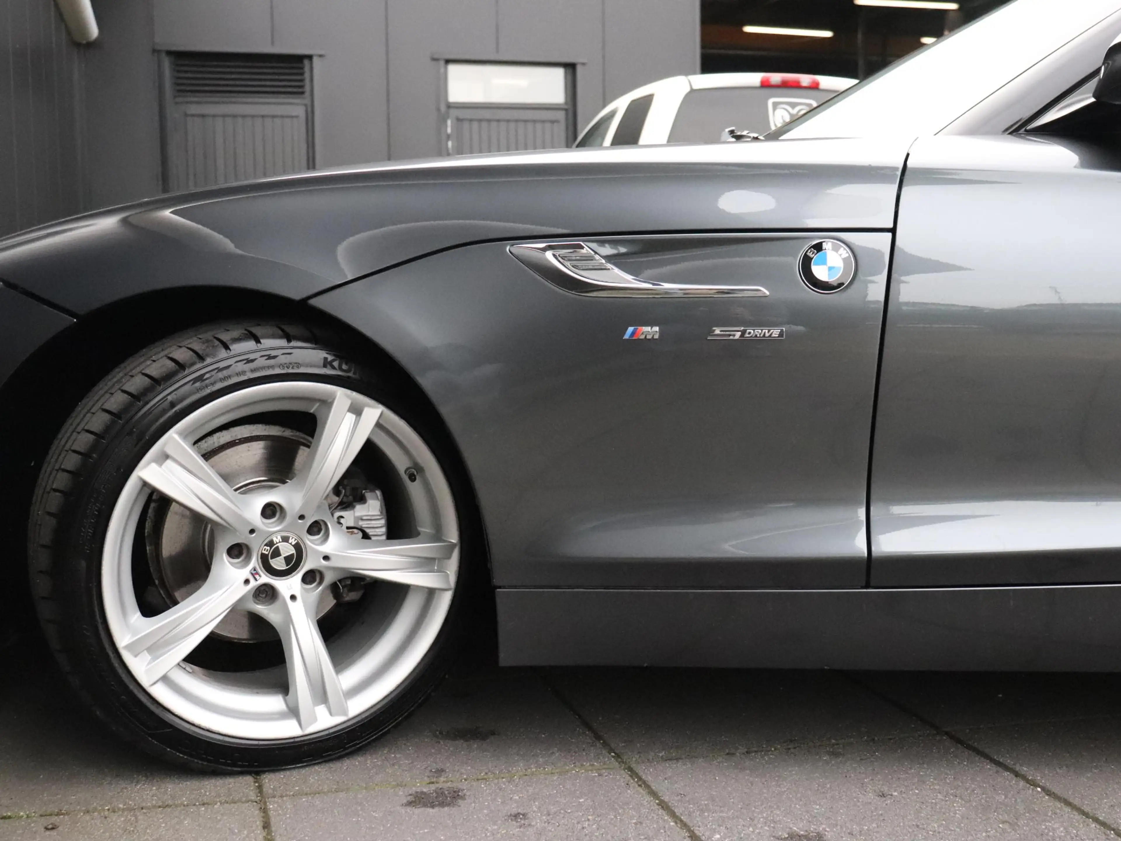 BMW Z4 Roadster sDrive18i High Executive | M SPORT | LEDE — photo 15