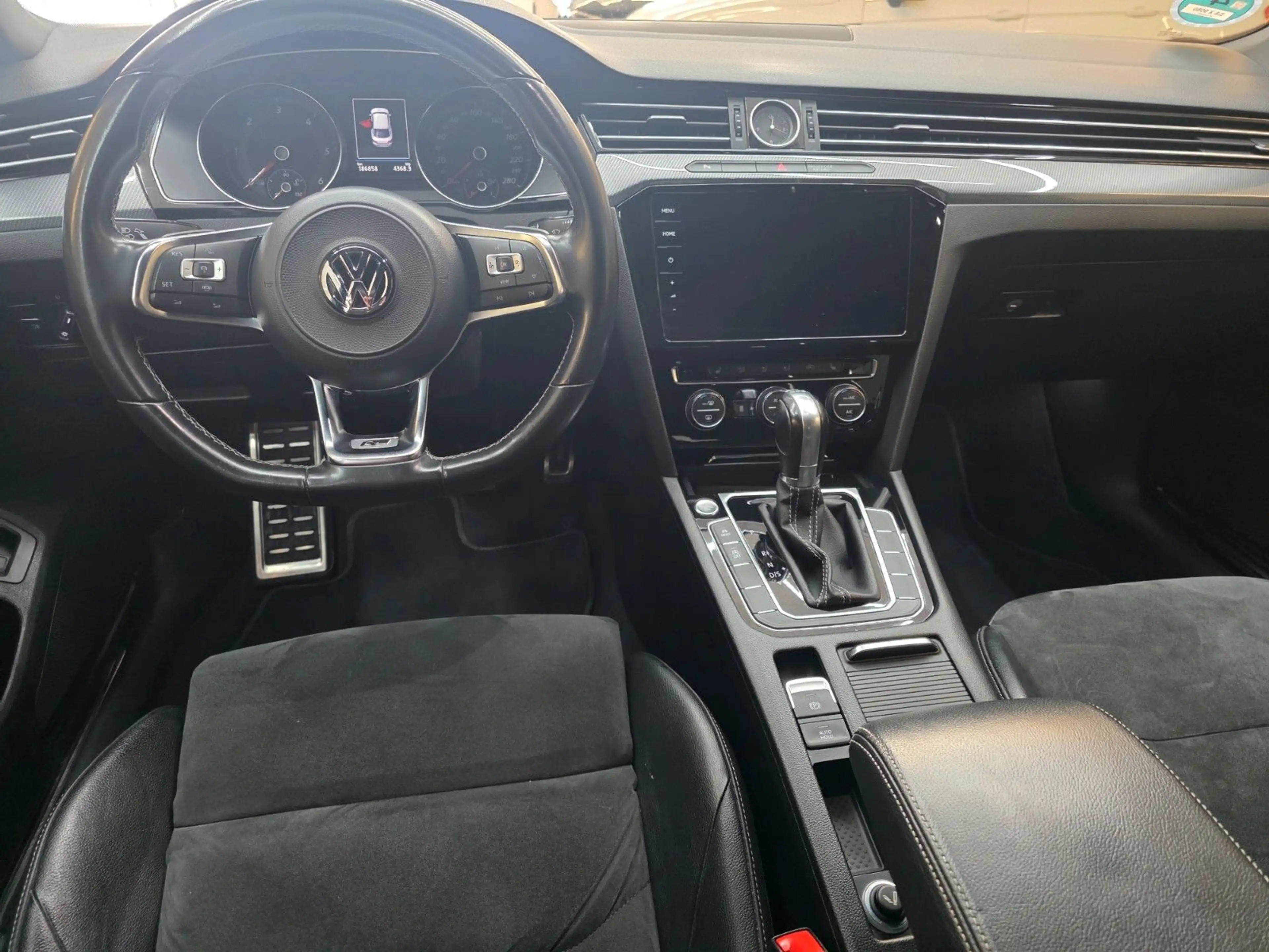 Volkswagen Arteon R-Line Sportpaket/Navi/Alcantara — photo 9