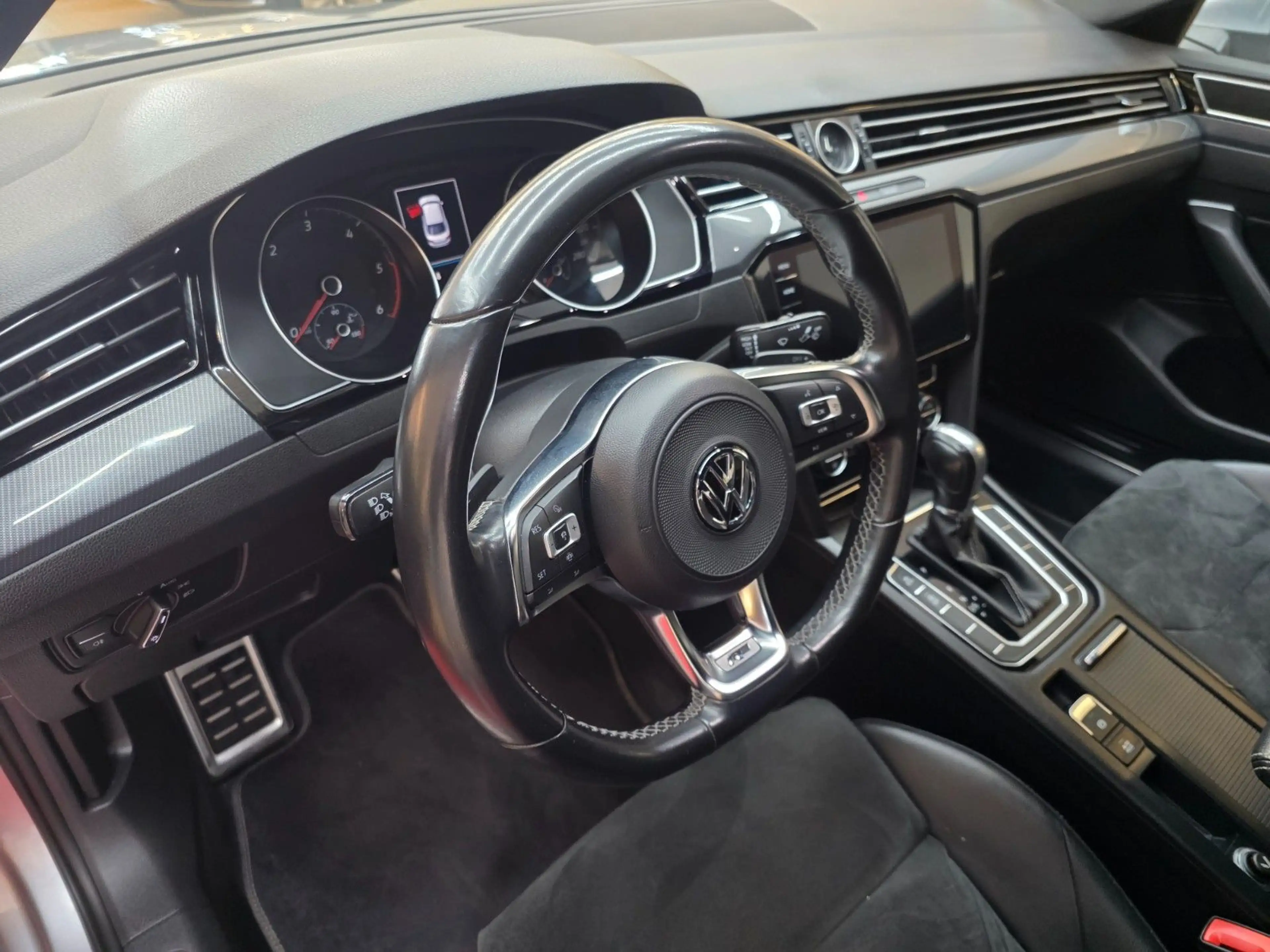 Volkswagen Arteon R-Line Sportpaket/Navi/Alcantara — photo 14