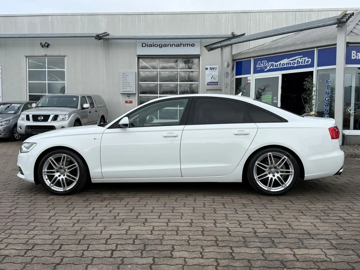 Audi A6 Limousine 2.8 FSI quattro S-line Navi LED-SW Weiß - 2