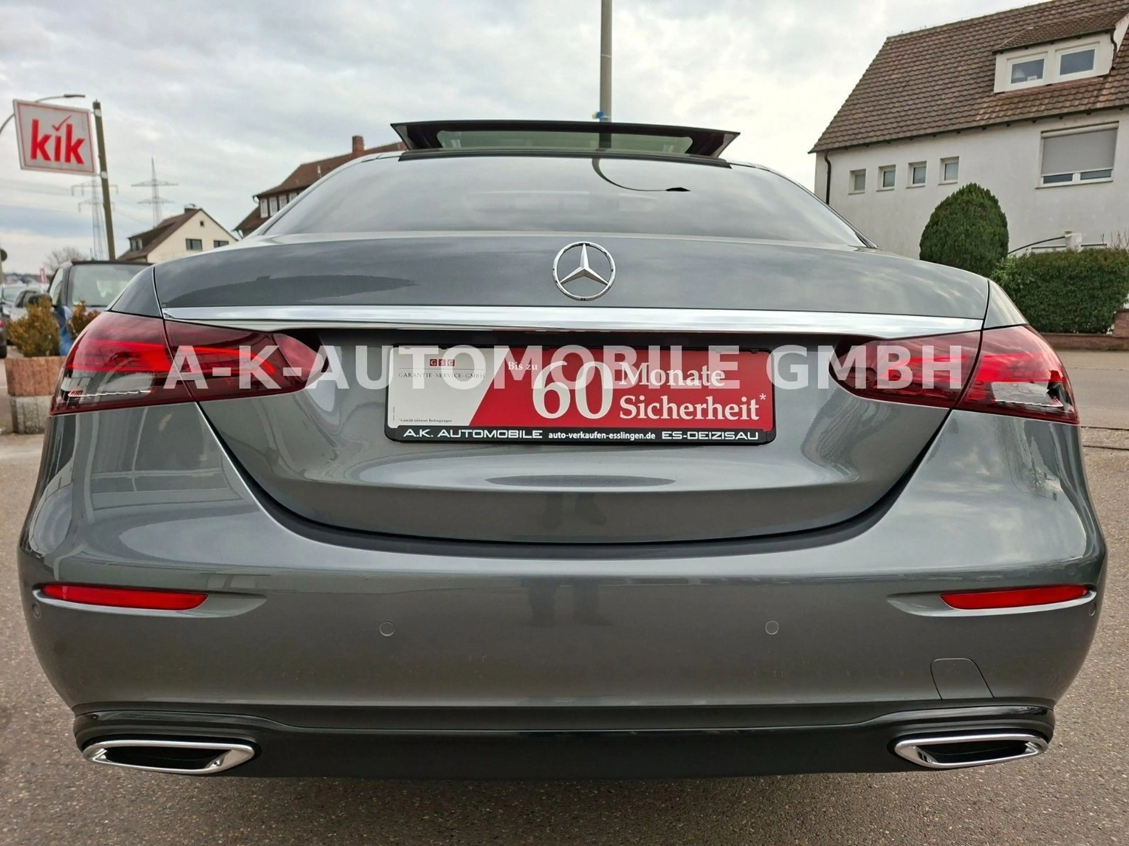 Mercedes-Benz E 400 d Lim. 4Matic Avantgarde Voll Ausstattung — photo 11