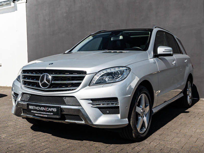 Mercedes-Benz ML 350 CDI AMG LINE MEGA AUSSATTUNG