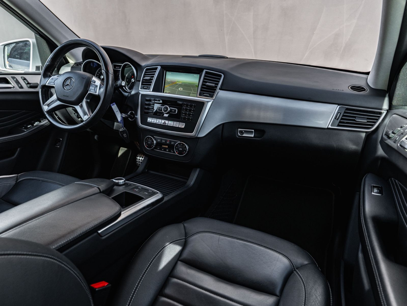 Mercedes-Benz ML 350 CDI AMG LINE MEGA AUSSATTUNG — photo 11