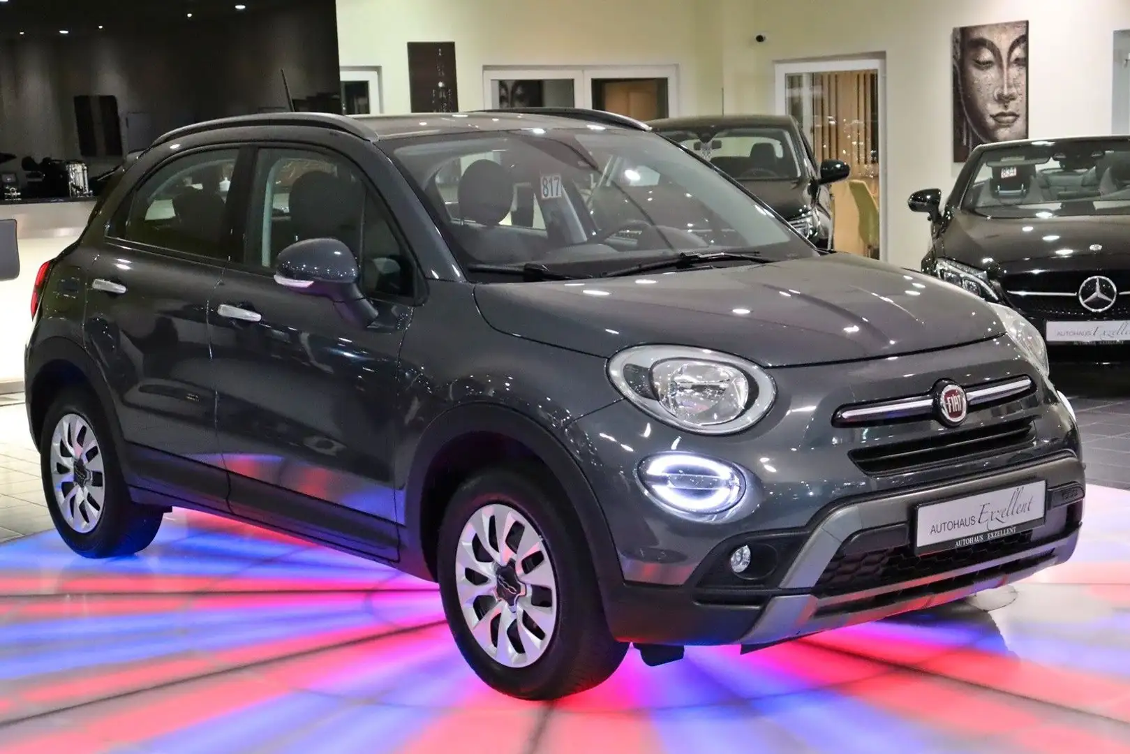 Fiat 500X Cross Automatik*LEDER*PDC*TEMPOMAT*KLIMA*BC Grau - 2
