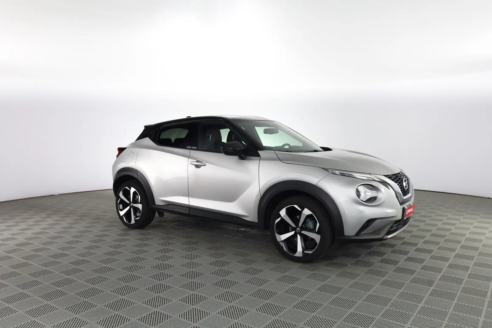Nissan Juke Juke 1.0 DIG-T 114 CV DCT Tekna Grigio - 2