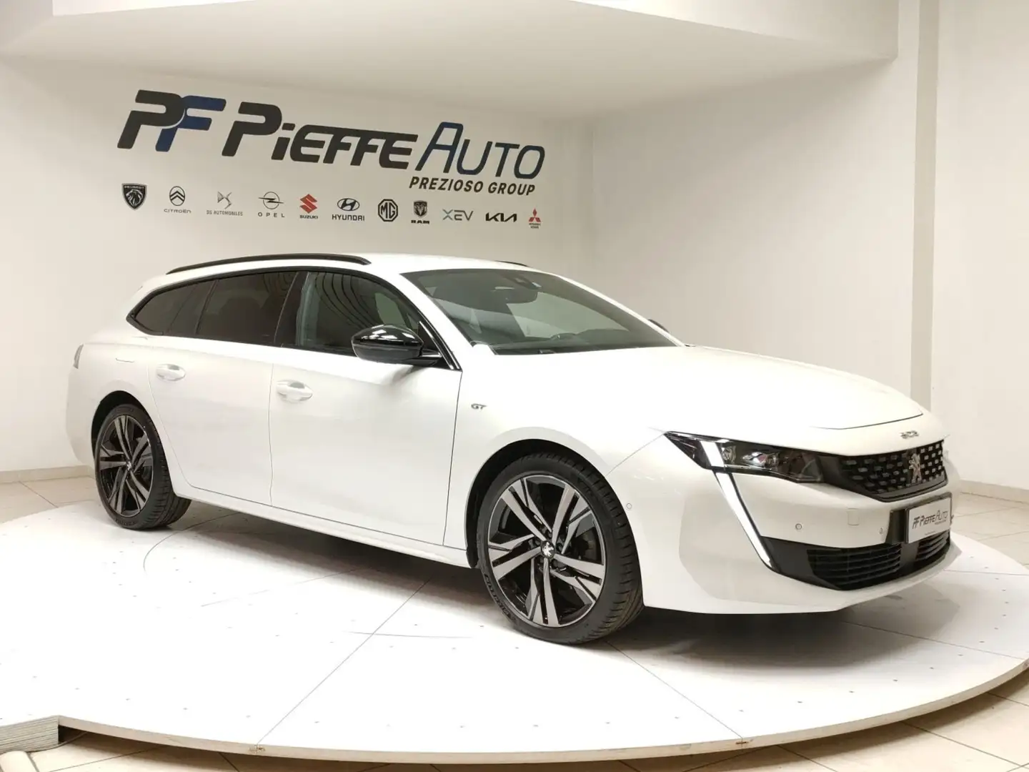 Peugeot 508 2ª serie - 508 BlueHDi 130 Stop&Start EAT8 SW GT Blanc - 2