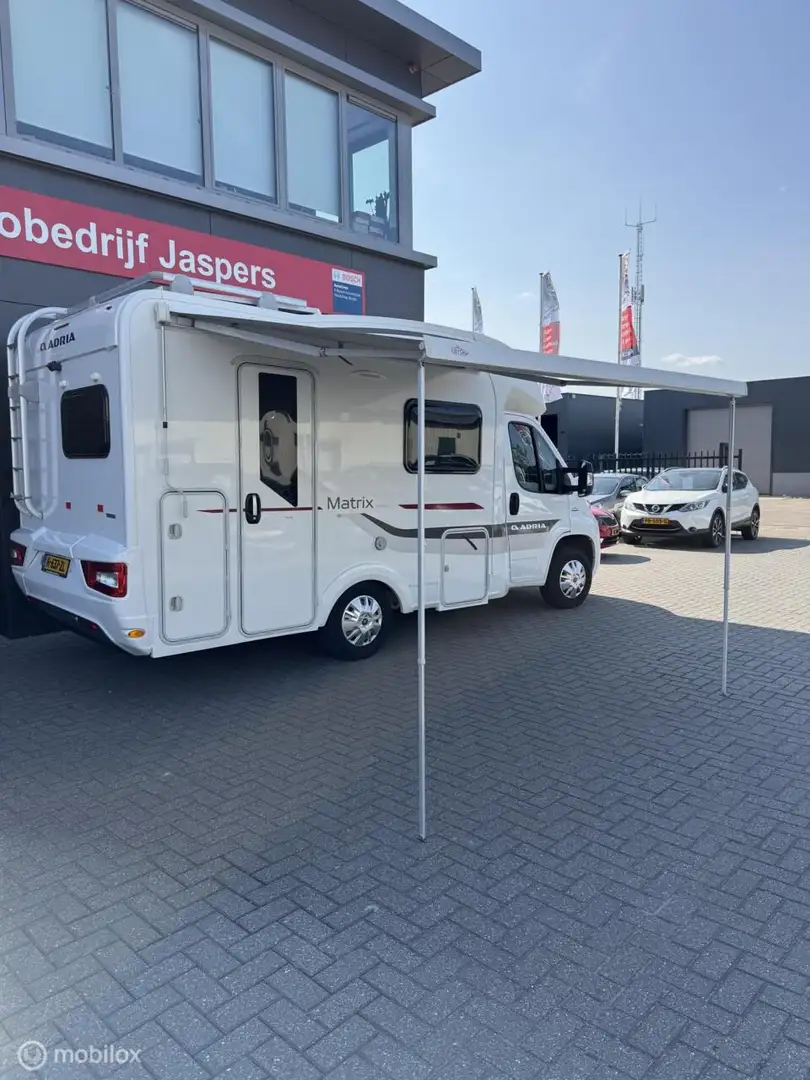 Adria MATRIX M 590 SG Wit - 2