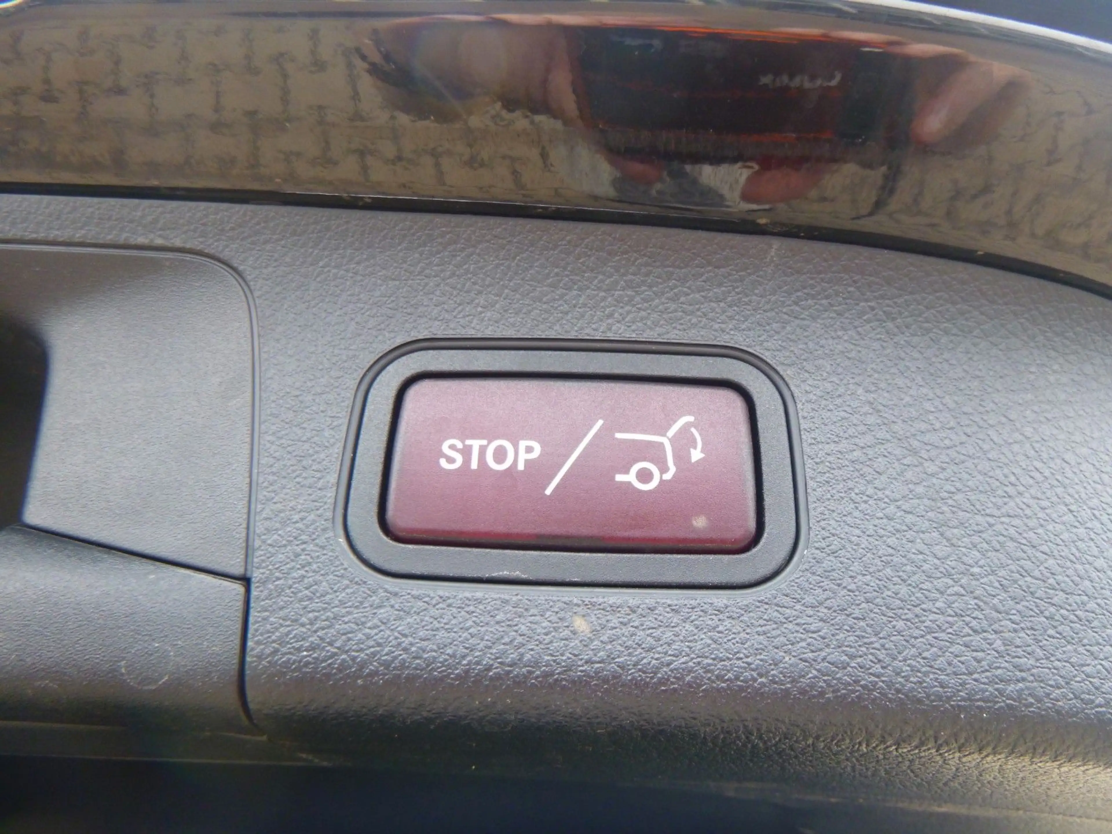 Mercedes-Benz EQA 250 Progressive 66,5 kWh/MBUX Navi/KAM/LED — photo 9