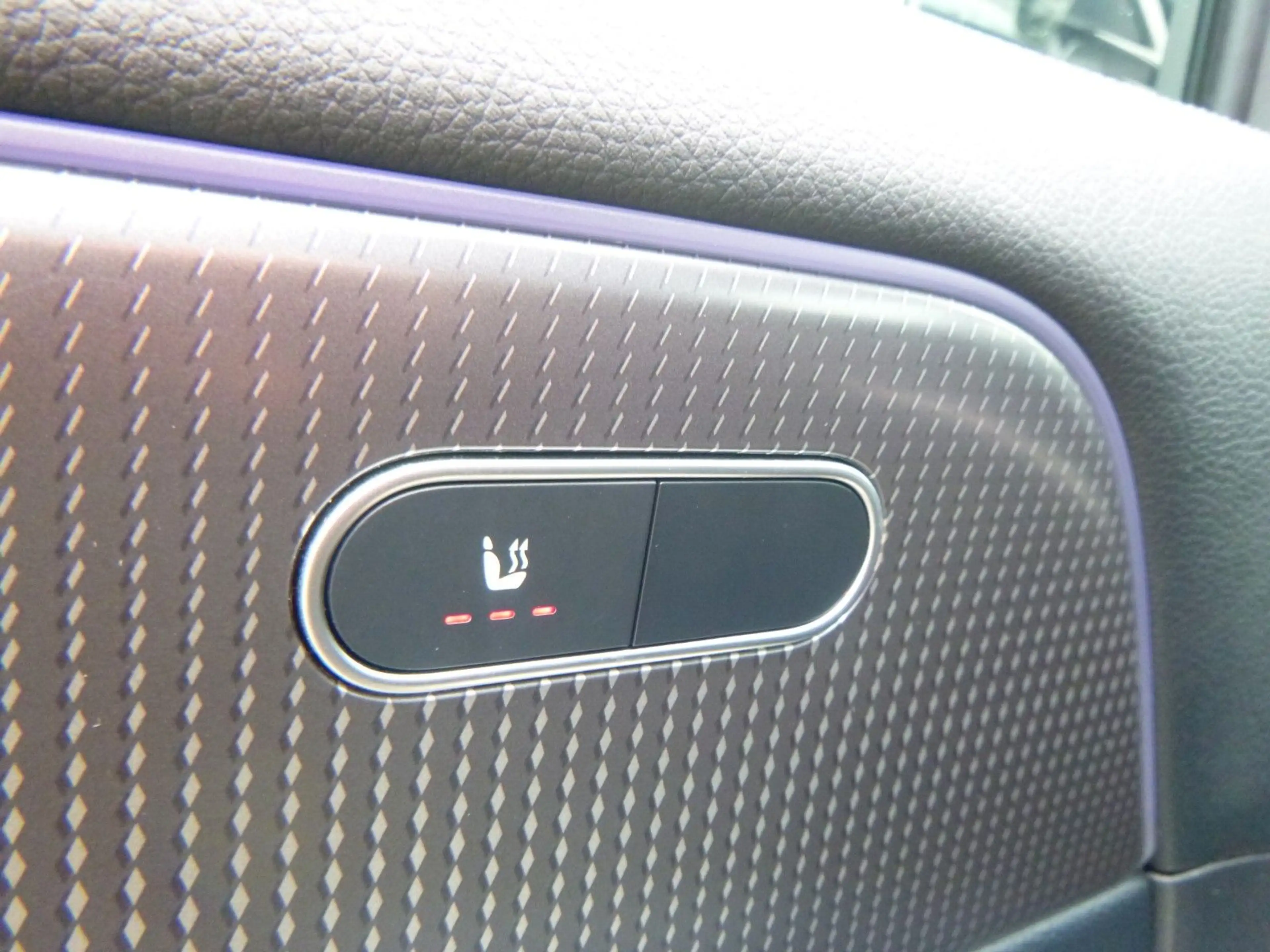 Mercedes-Benz EQA 250 Progressive 66,5 kWh/MBUX Navi/KAM/LED — photo 15