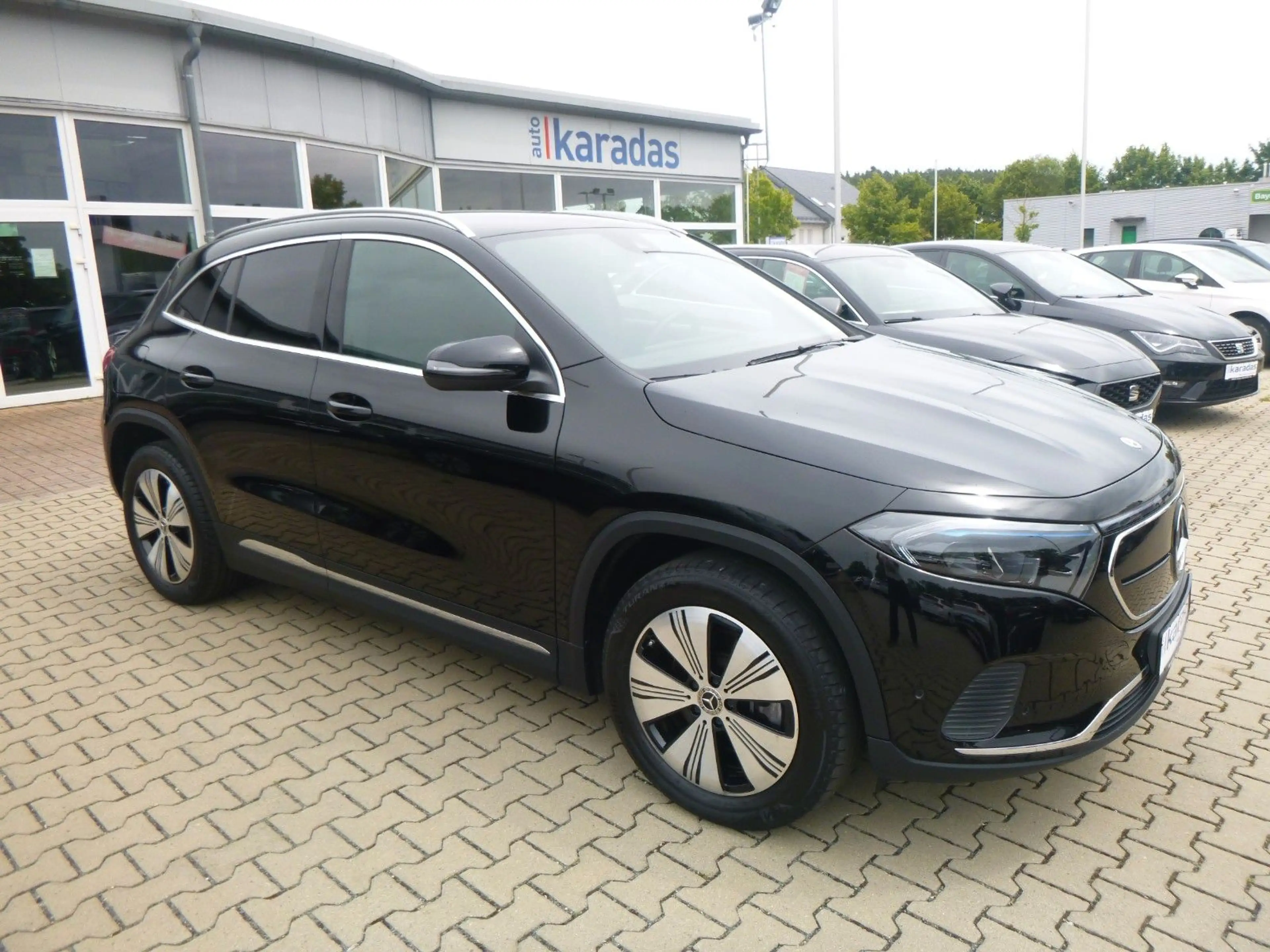 Mercedes-Benz EQA 250 Progressive 66,5 kWh/MBUX Navi/KAM/LED — photo 5