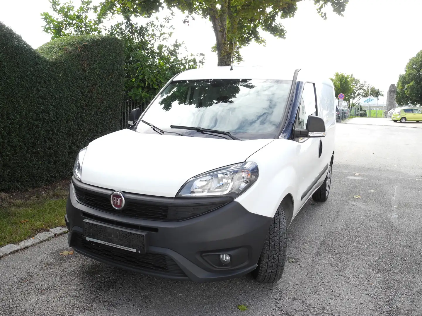 Fiat Doblo Doblo 1.4 T-Jet 16V NAVI DAB Klima Weiß - 1