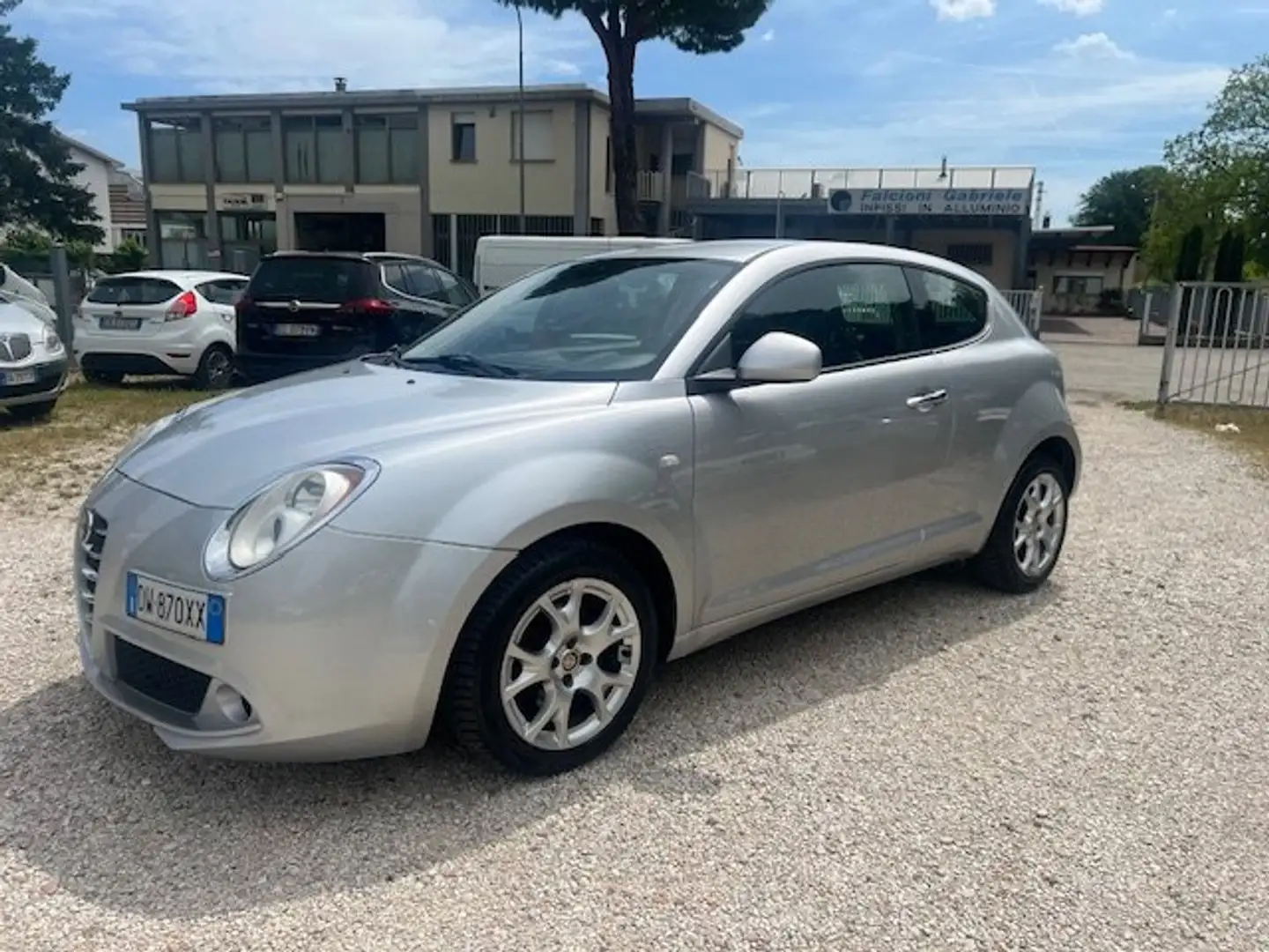 Alfa Romeo MiTo 1.6 jtdm Distinctive premium pack 120cv Argent - 1