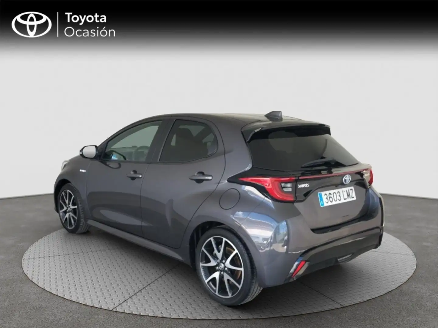 Toyota Yaris 1.5 VVT-I HYBRID STYLE 116 5PT Gris - 2