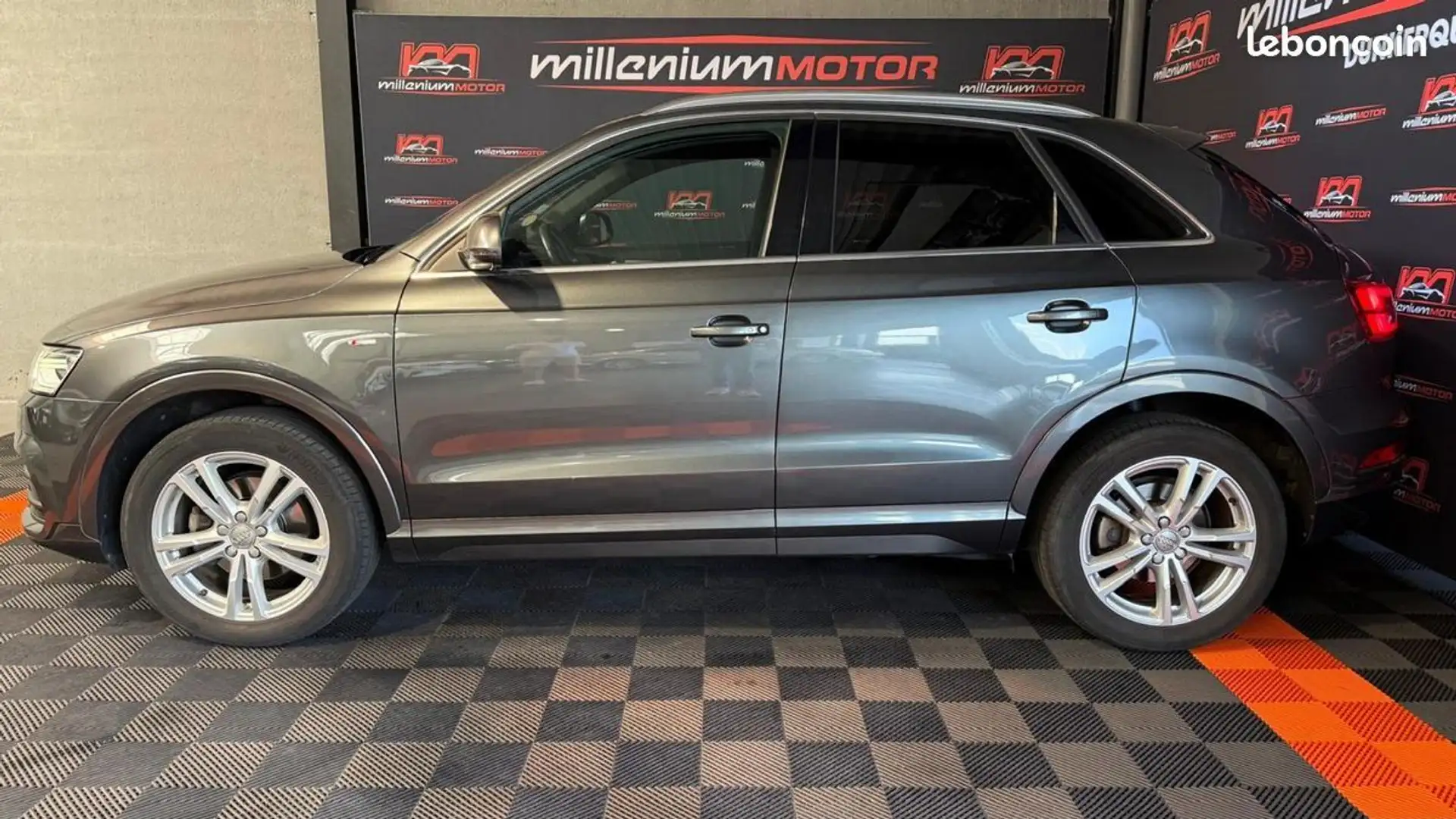 Audi Q3 s-line 2.0 150 cv quatro s-tronic garantie 6 mois Gris - 2