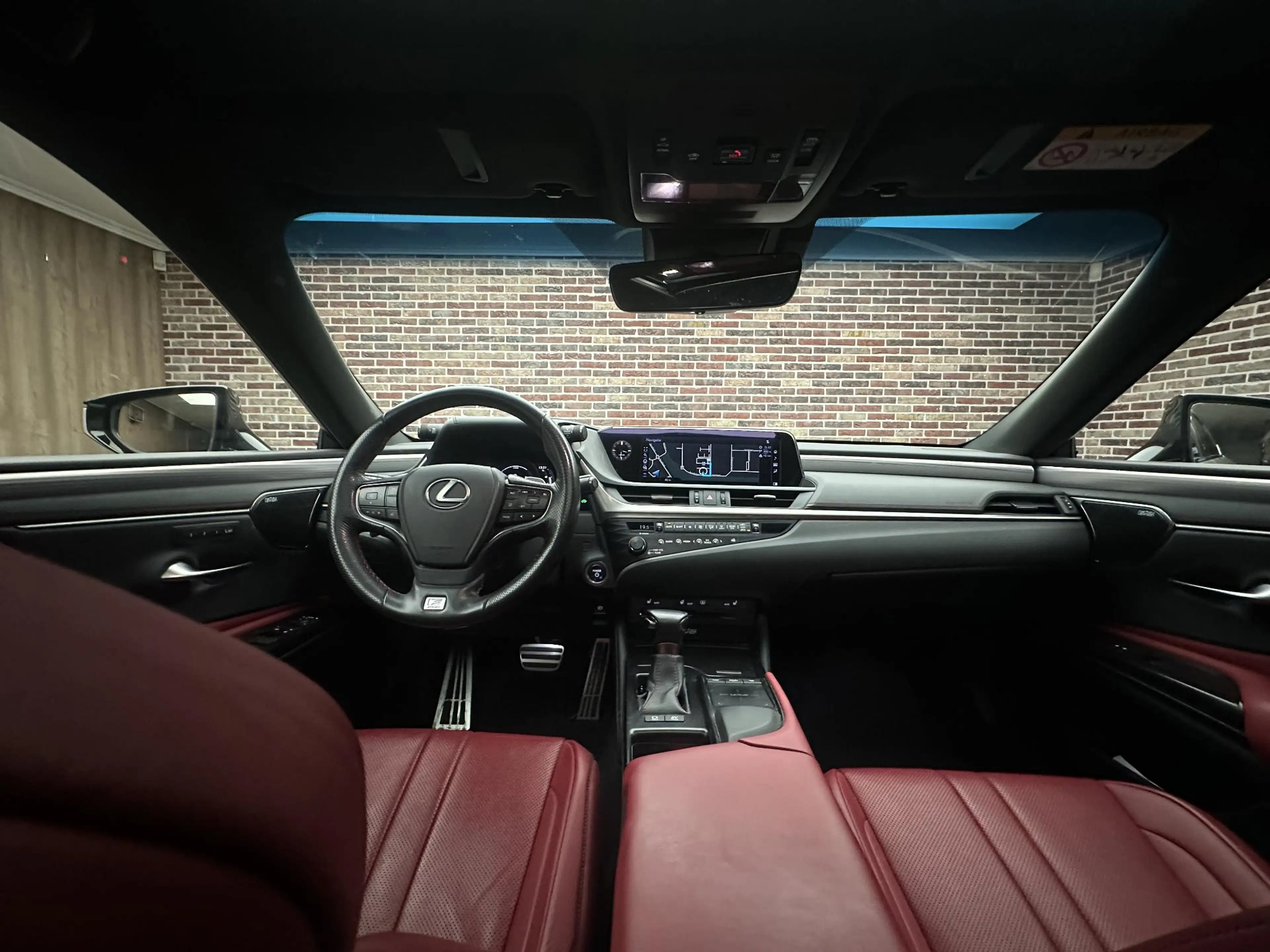 Lexus ES 300 300h F Sport Premium UNIEK. DAKKIE — photo 9