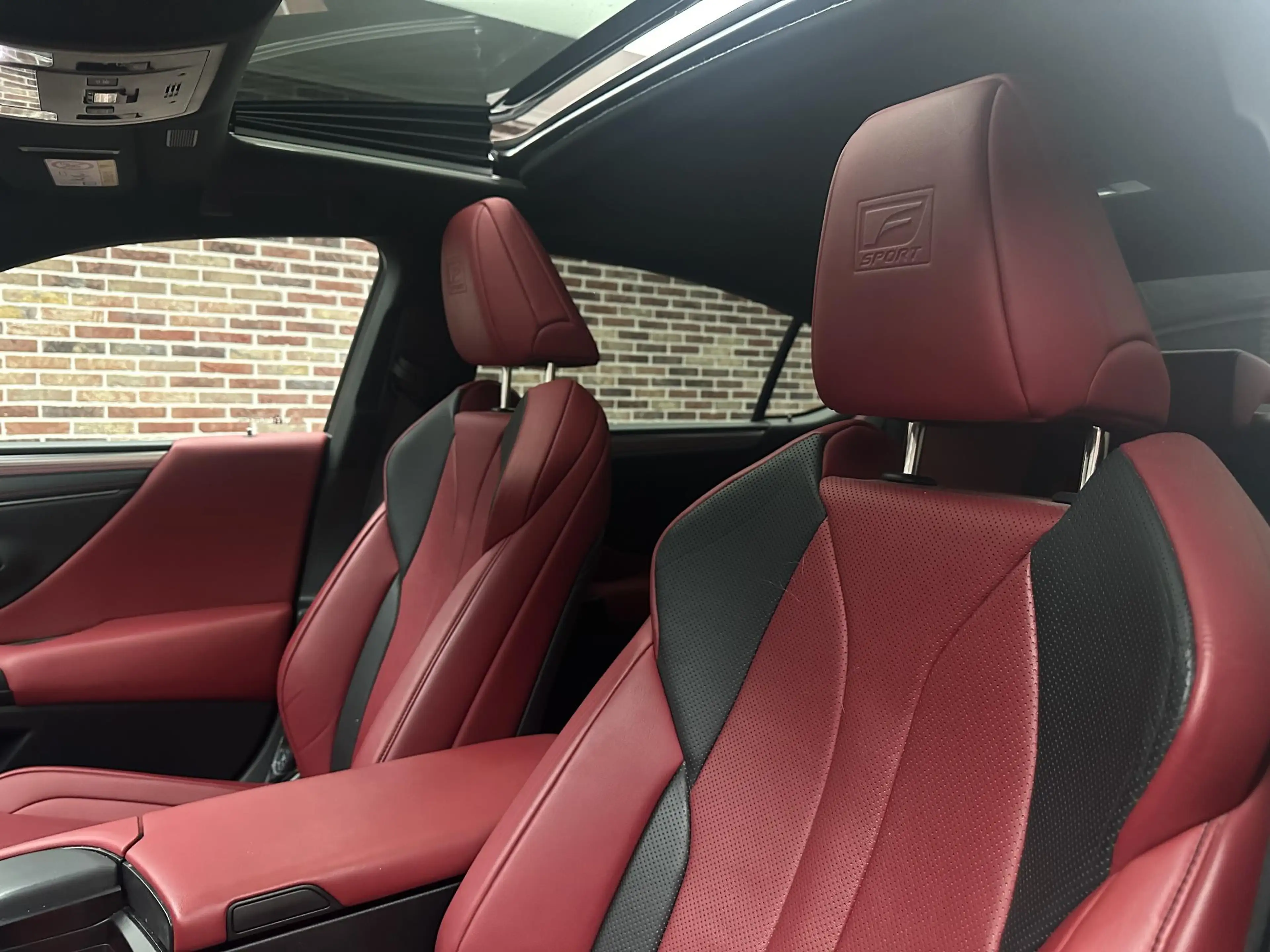 Lexus ES 300 300h F Sport Premium UNIEK. DAKKIE — photo 14