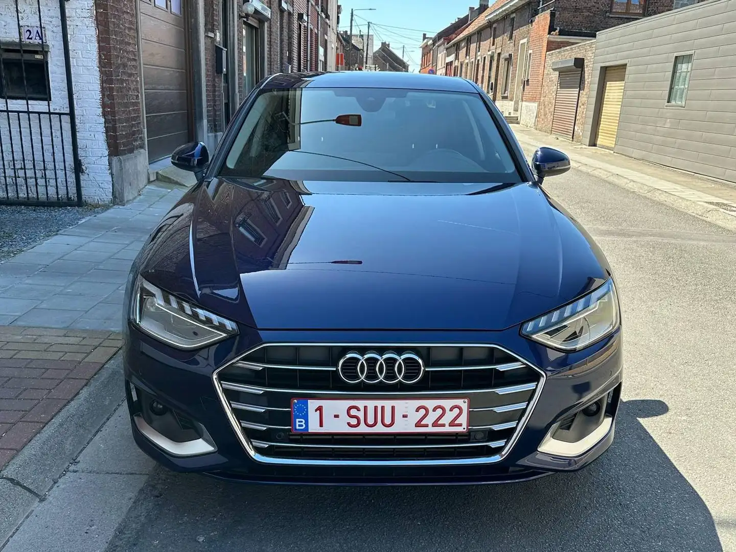 Audi A4 A4 35 TFSI Business Edition S line S tronic Blauw - 1