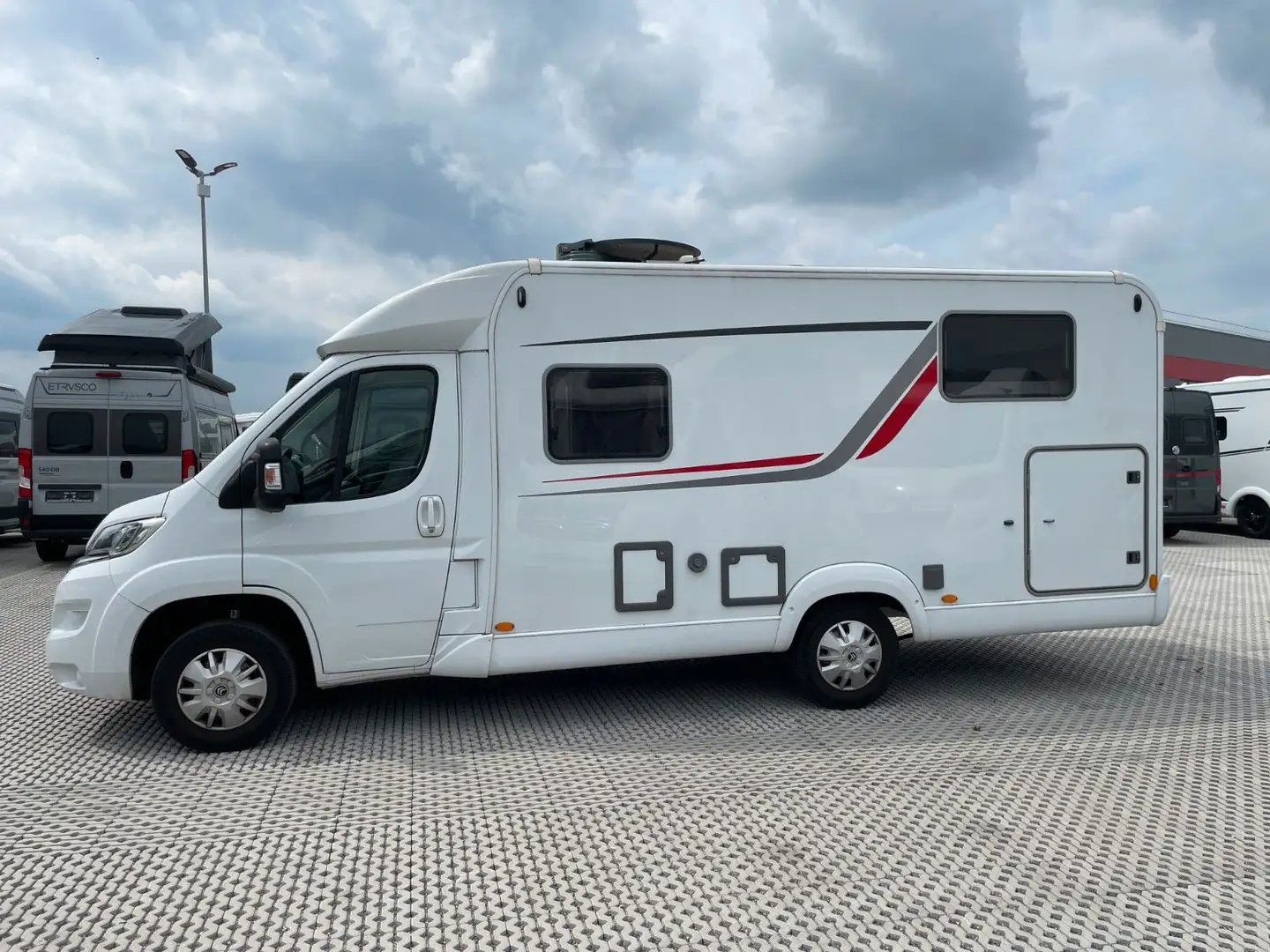 Bürstner Nexxo Van T 620 *kompakt**1.Hand**nur 24.700km* Wit - 2