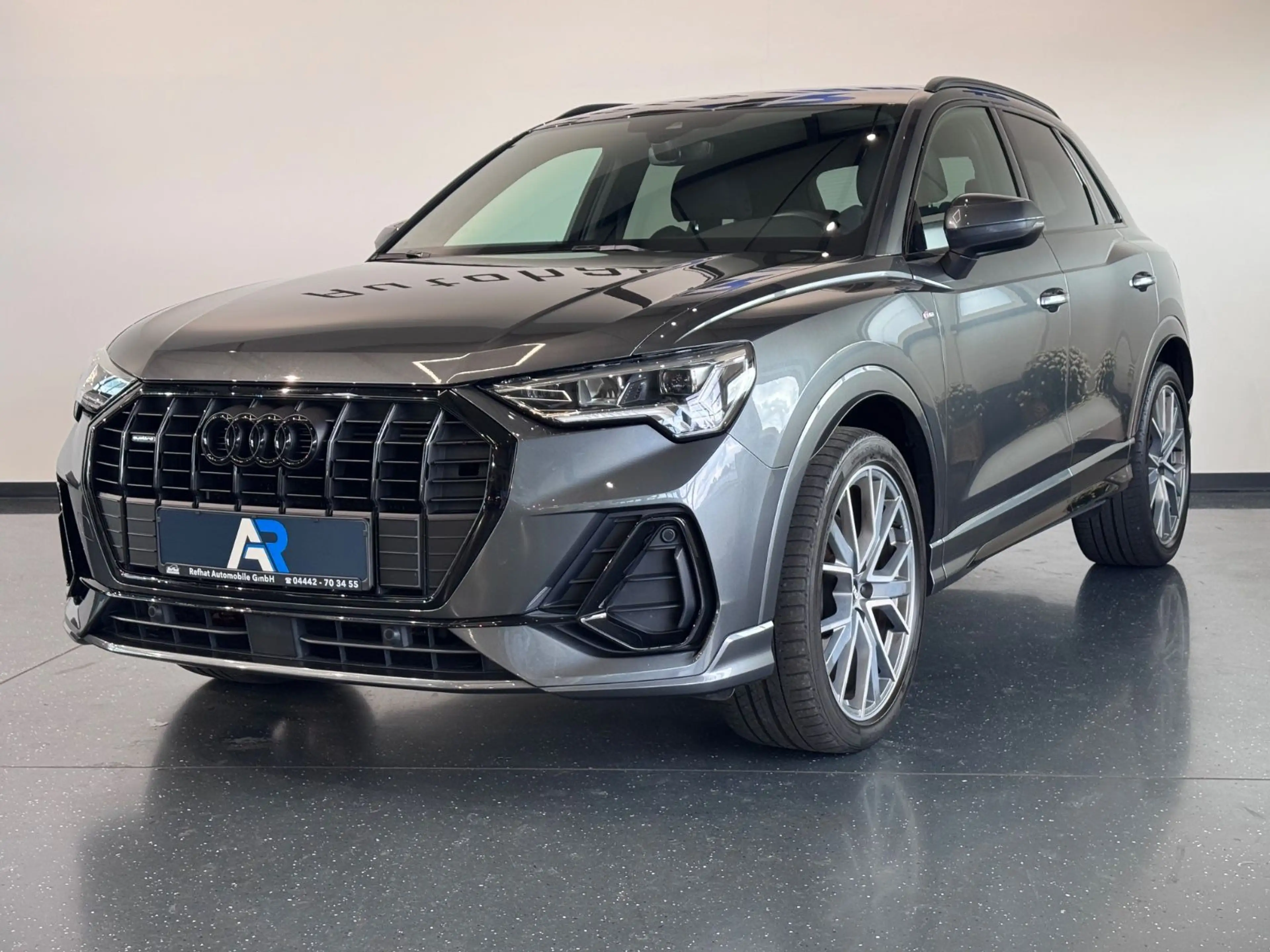 Audi Q3 40 TFSI quattro S-Line*LED-MATRIX*VIRTUAL*1-H — photo 3