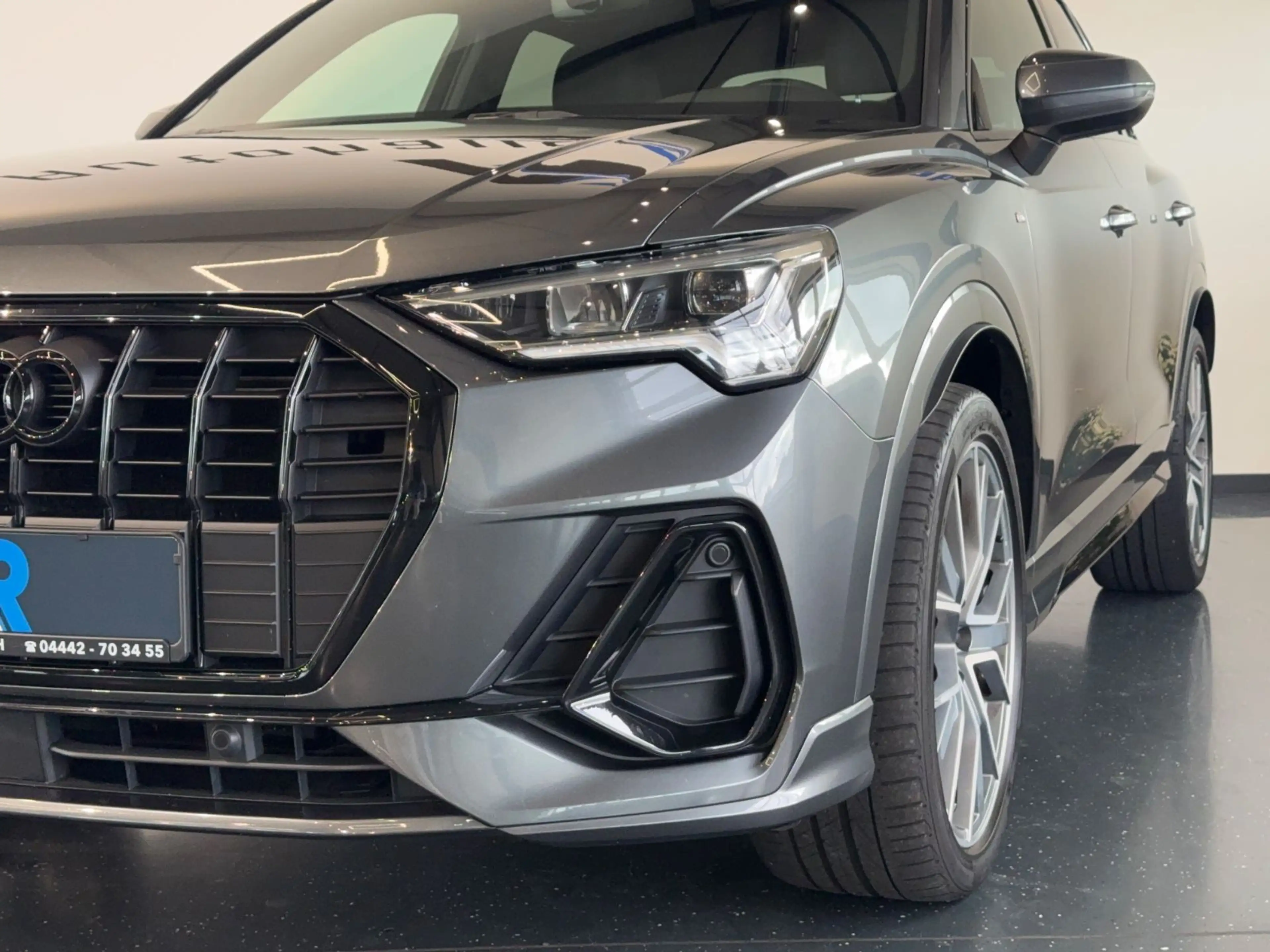 Audi Q3 40 TFSI quattro S-Line*LED-MATRIX*VIRTUAL*1-H — photo 13
