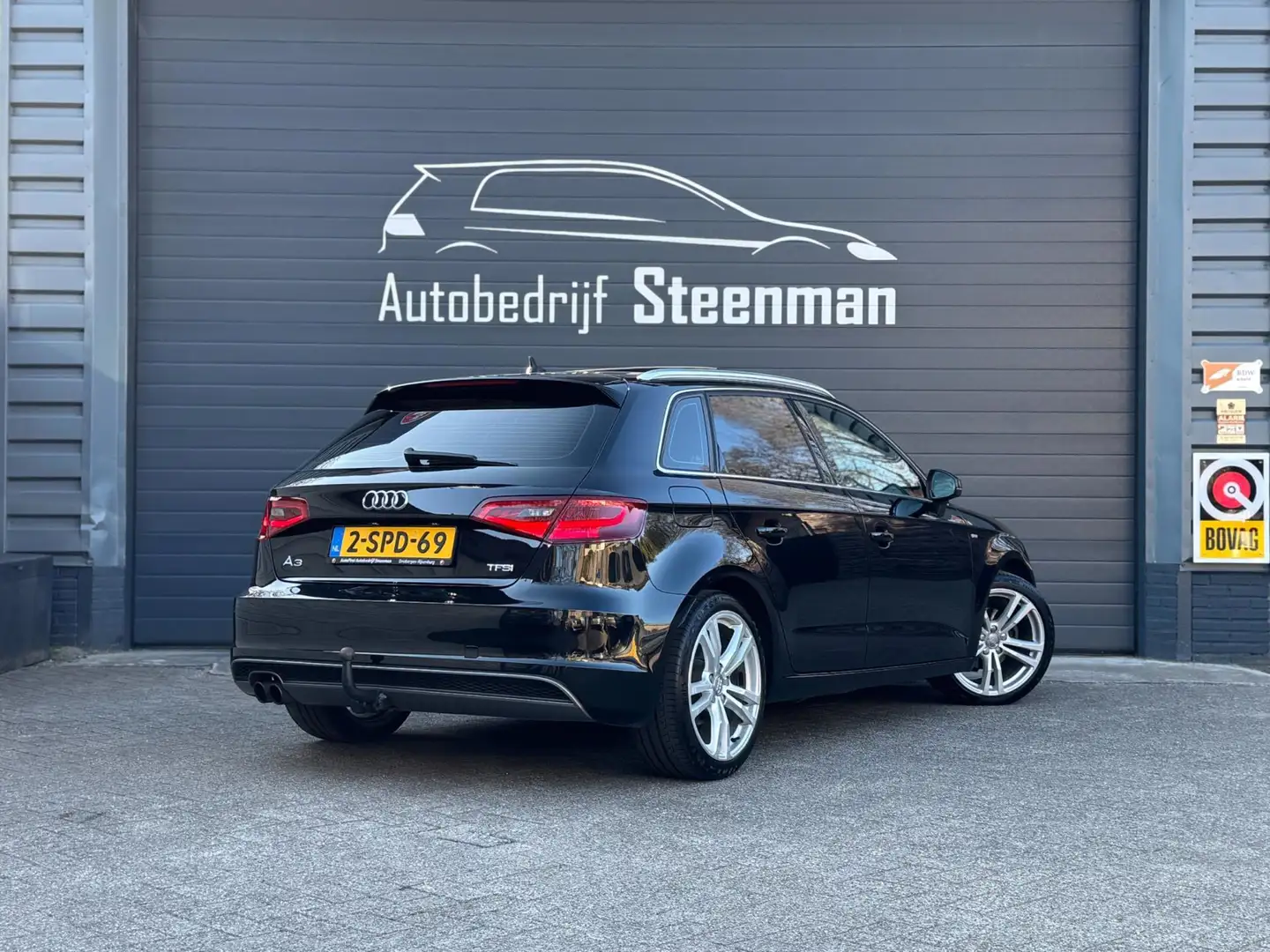 Audi A3 Sportback 1.4 TFSI Ambition S-Line | Pano | Trekha Zwart - 2