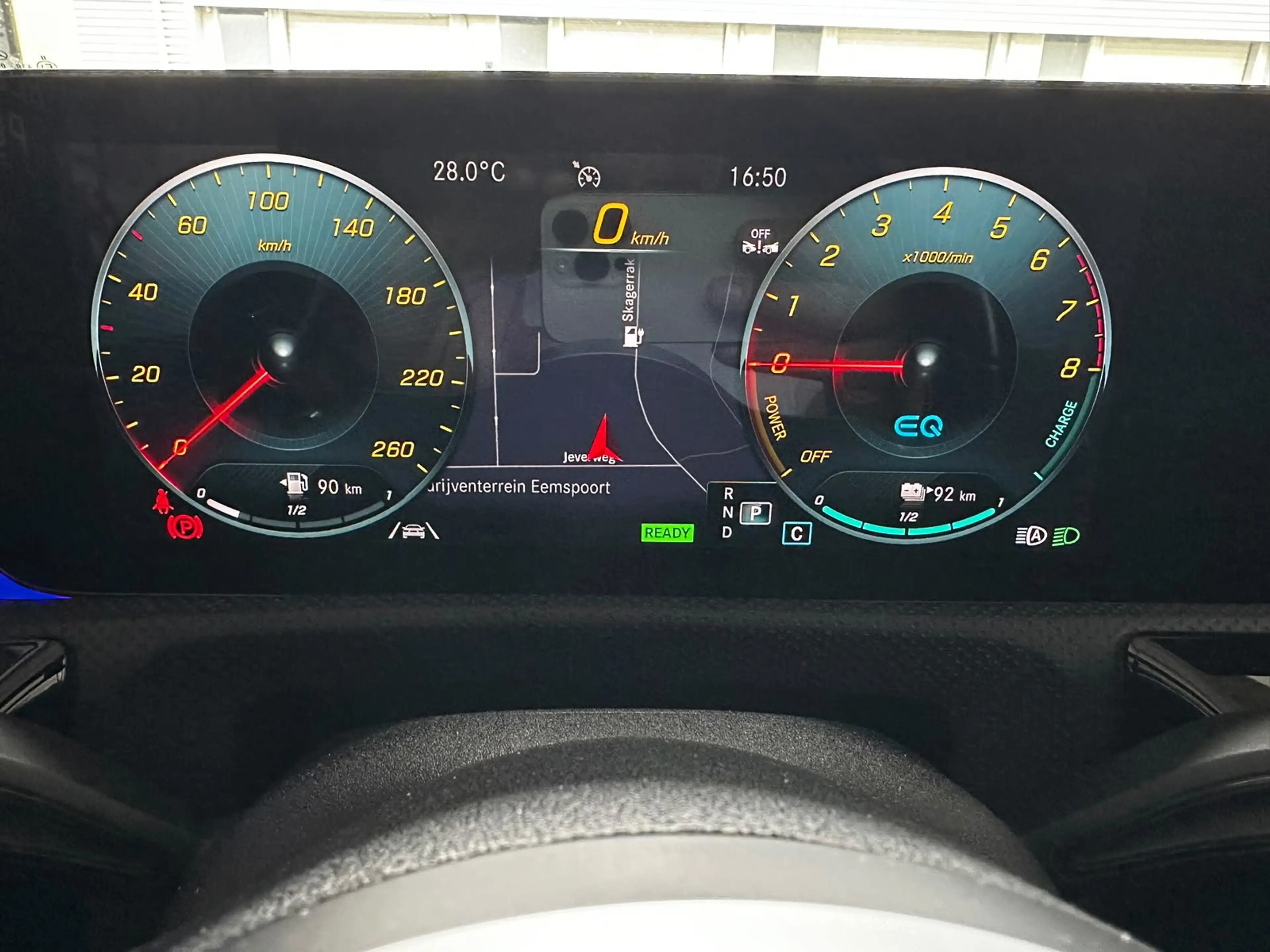 Mercedes-Benz A 250 e AMG Limited|PANORAMADAK|Burmester|Black Edition| — photo 12