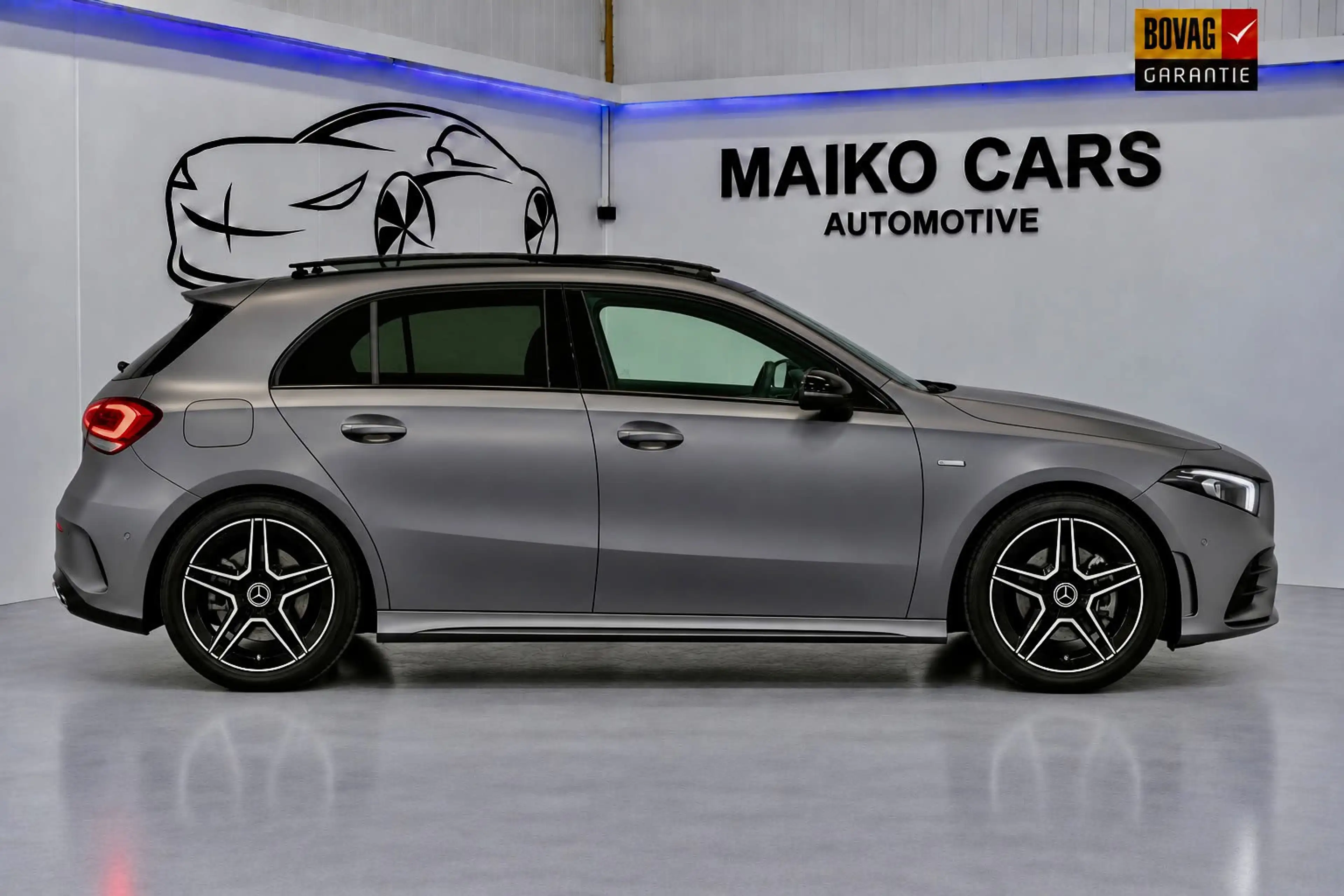 Mercedes-Benz A 250 e AMG Limited|PANORAMADAK|Burmester|Black Edition| — photo 7