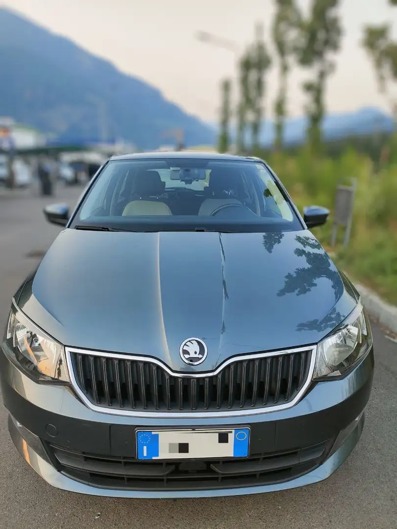 Skoda Fabia Fabia 2016 Berlina 1.0 mpi Ambition 75cv Grigio - 1