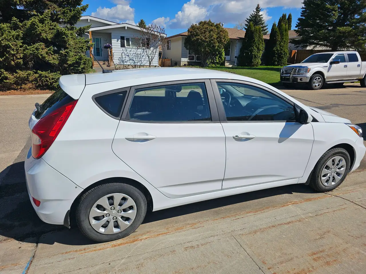 Hyundai ACCENT снимка Hyundai ACCENT