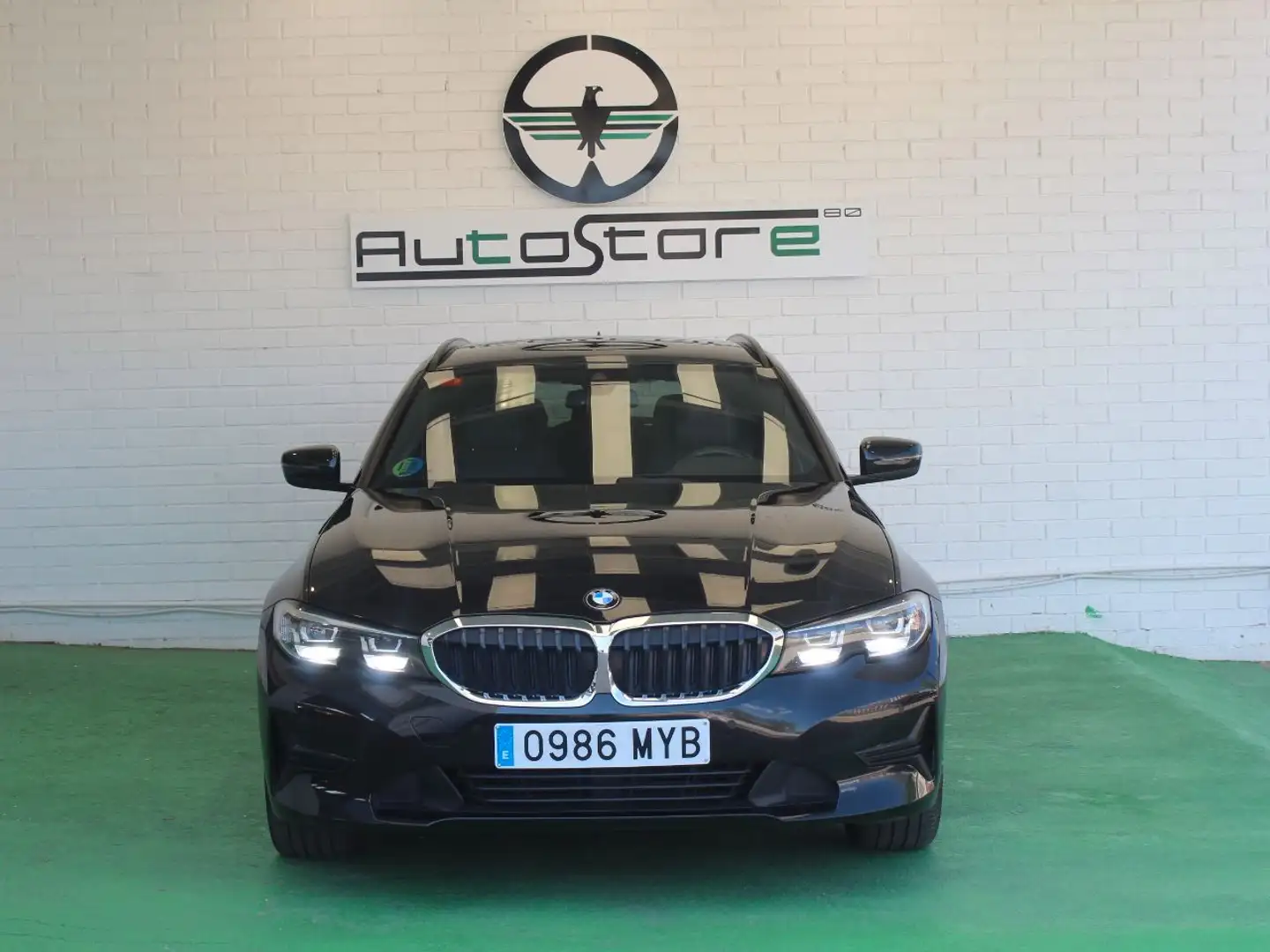 BMW 318 318dA Negro - 2