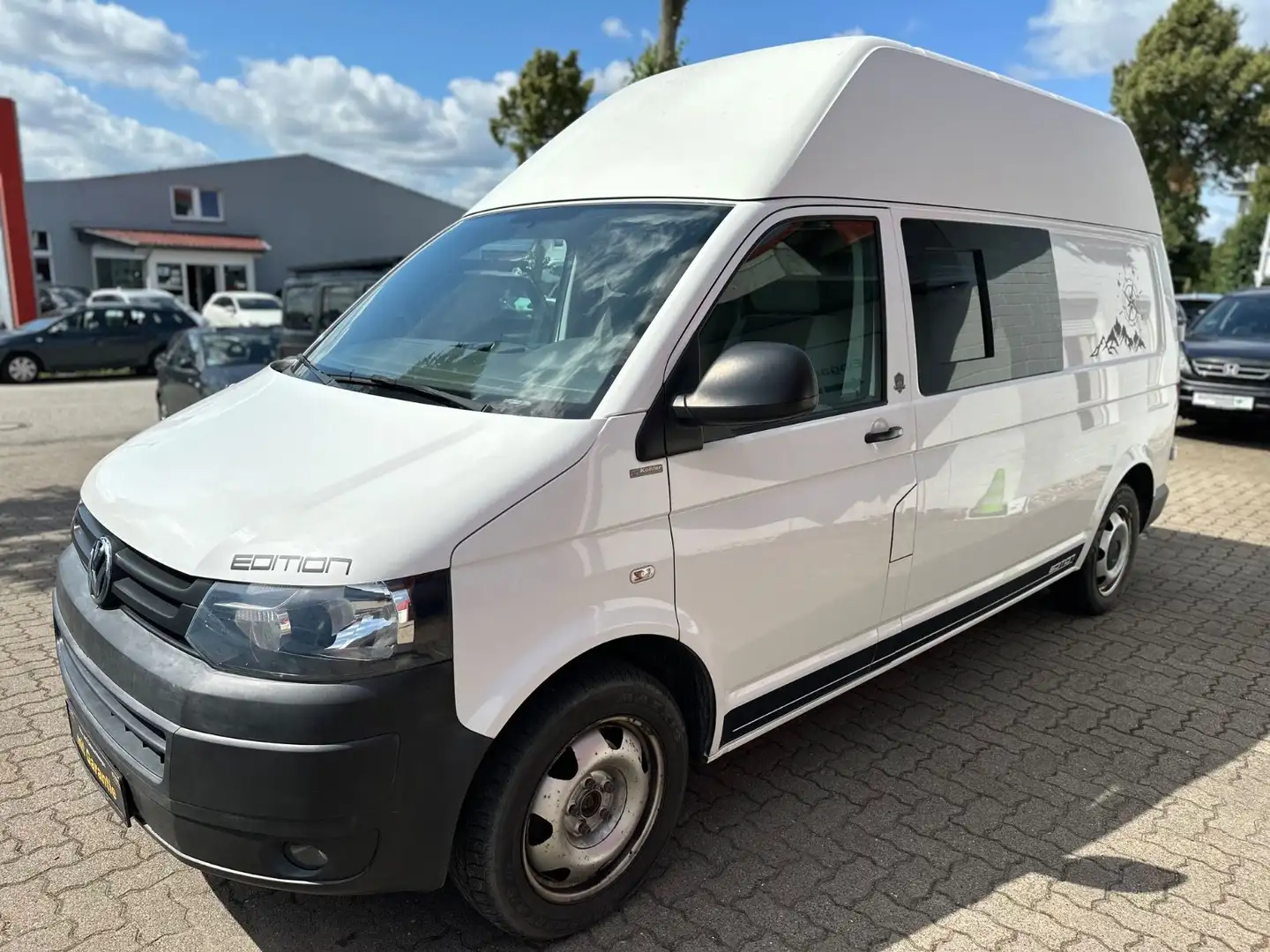 Volkswagen T5 Transporter T5 Hochdach lang/UMBAU-PROFESSIONELL/WOHNMOBIL Weiß - 2