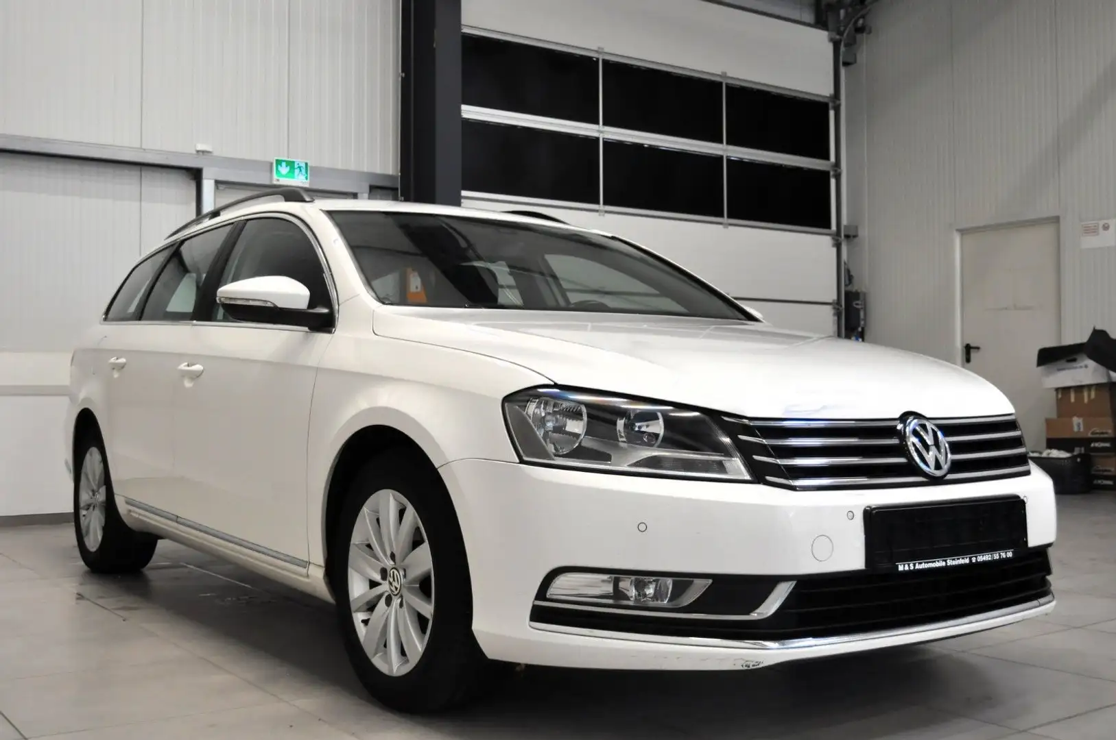 Volkswagen Passat Variant Comfortline BlueMotion Weiß - 2