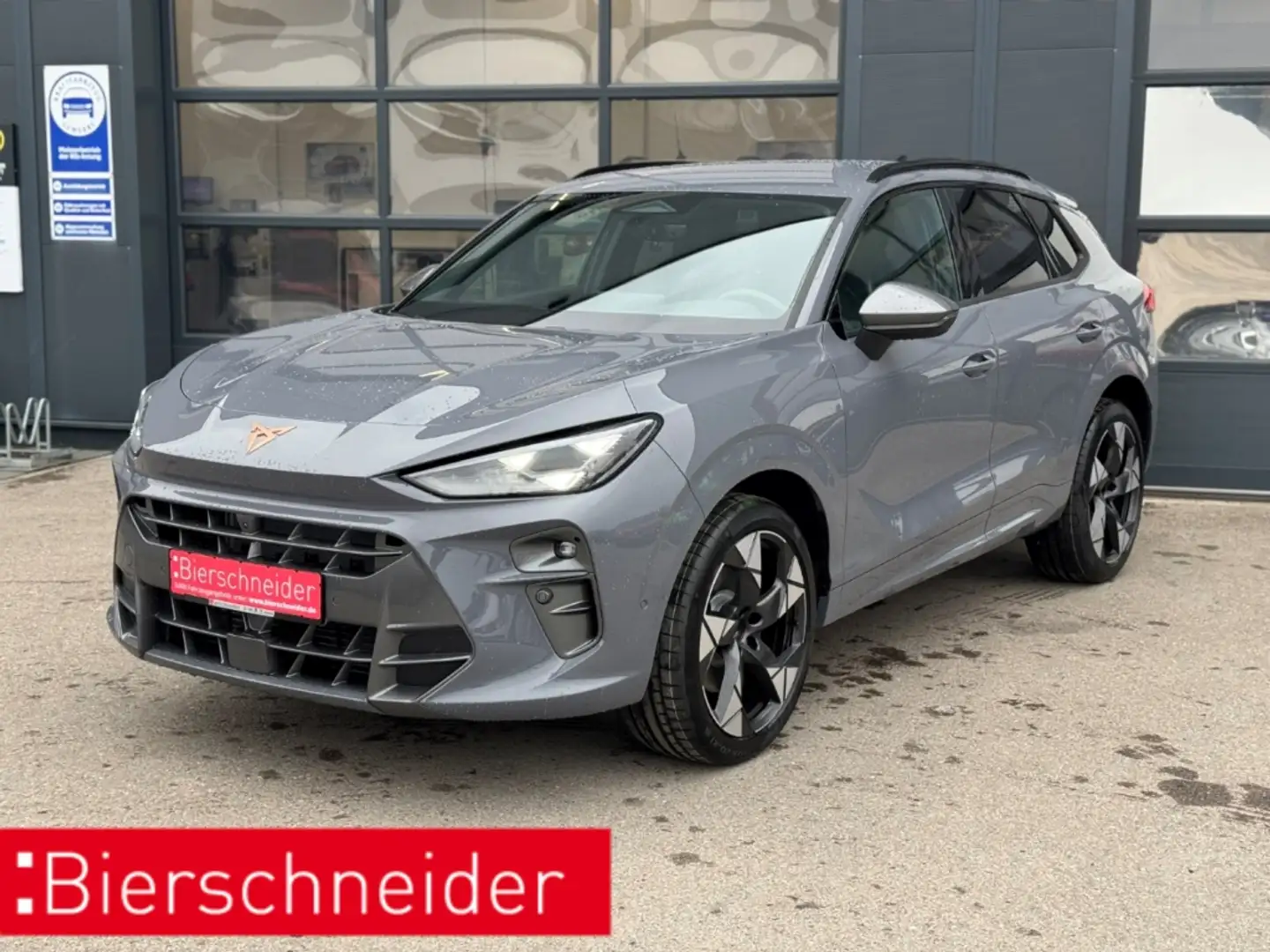 CUPRA Terramar 2.0 TSI DSG 4Drive VZ LED NAVI AHK 20 AREAVIEW SEN Grau - 1