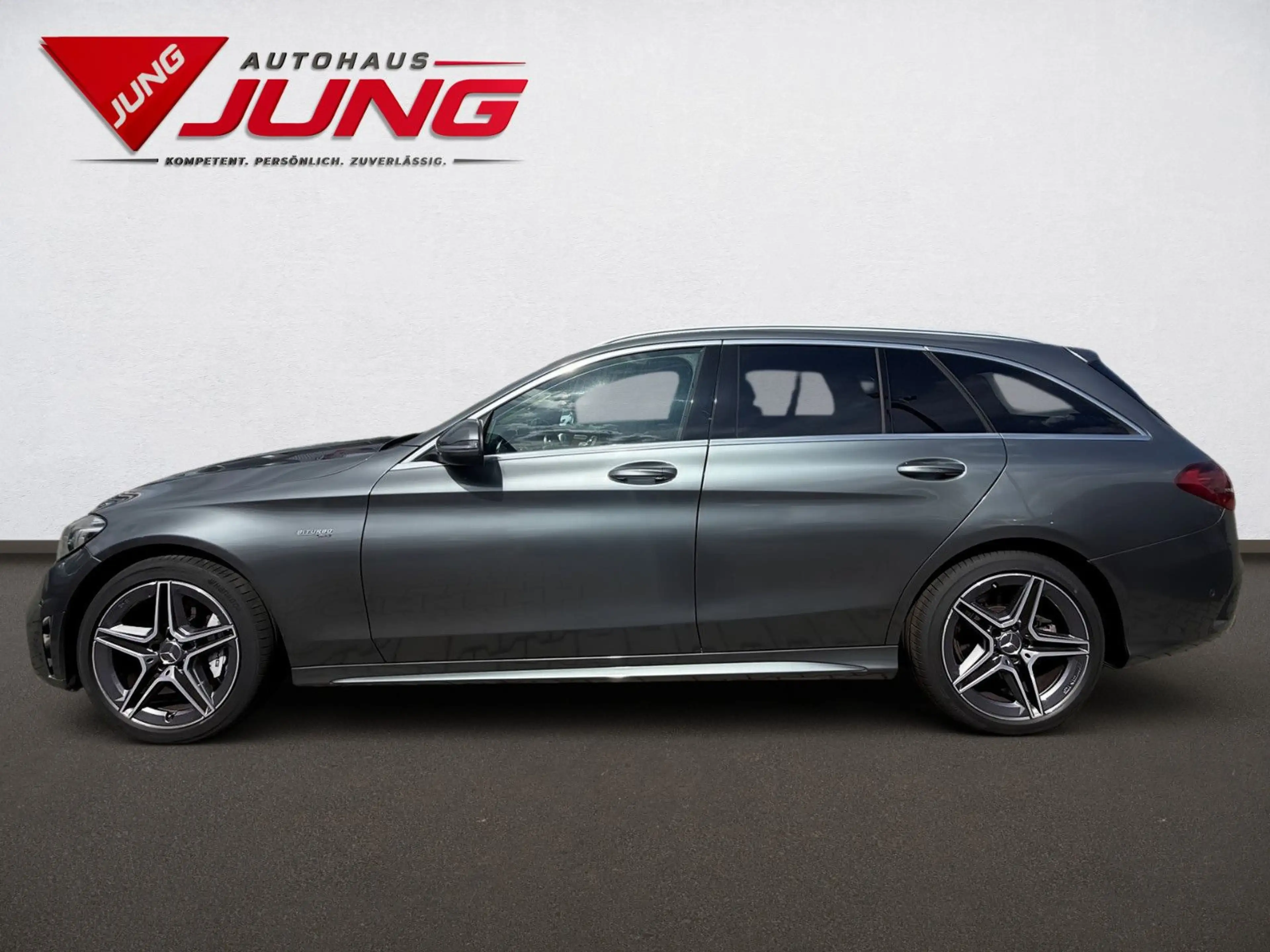 Mercedes-Benz C 43 AMG 4Matic*LED*Leder*Kamera*AHK*Navi* — photo 9